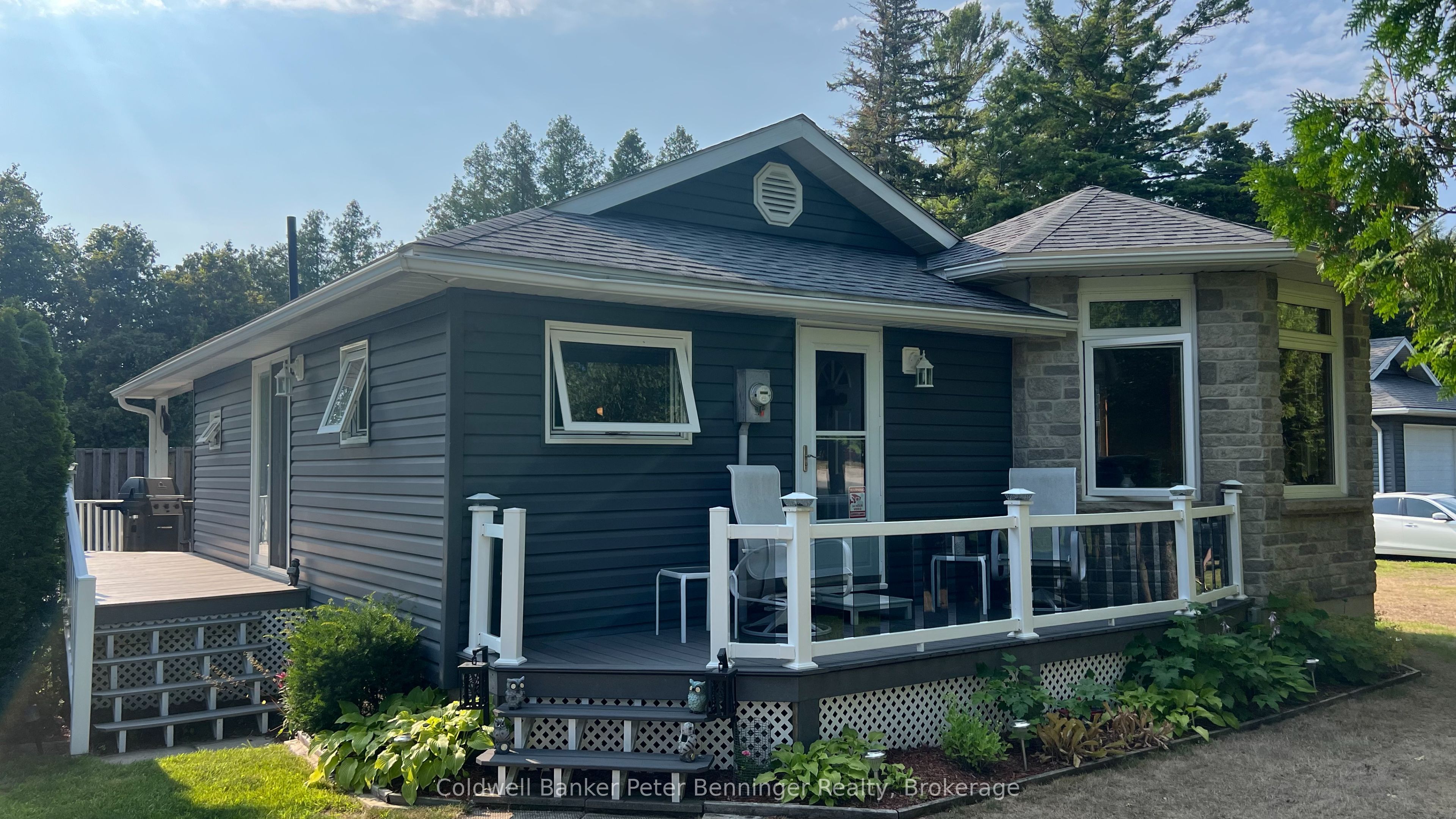 810 Second Avenue S, South Bruce Peninsula, ON N0H 2G0