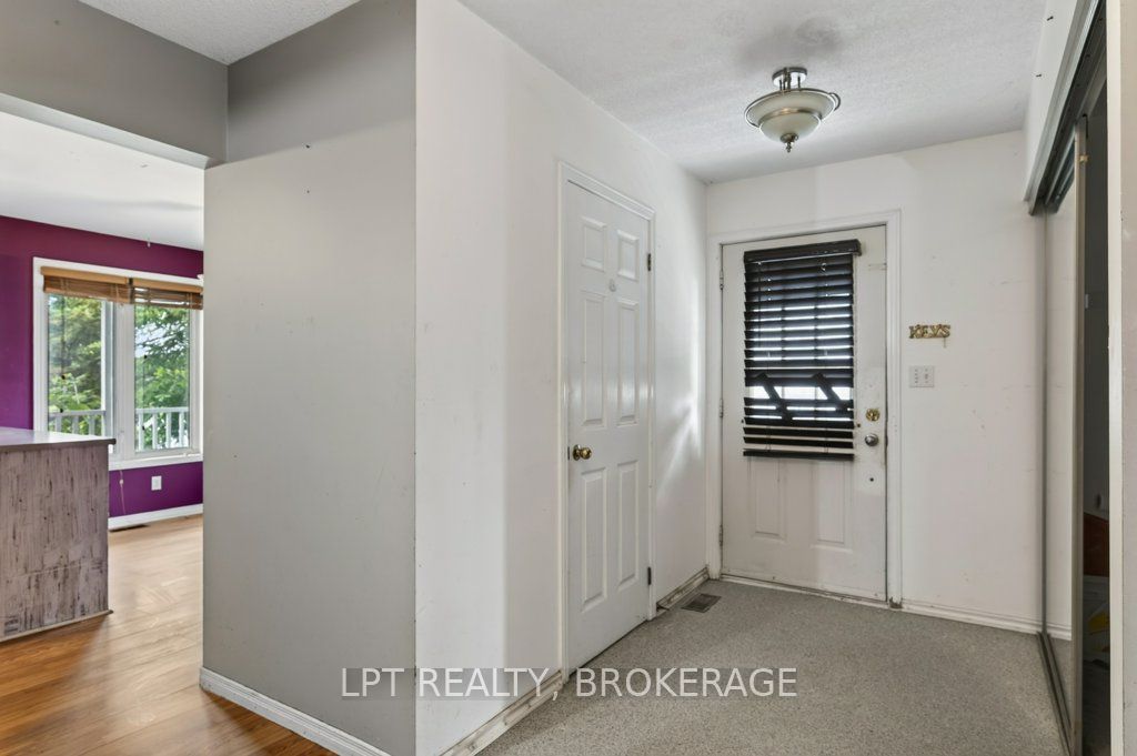 764 Roosevelt Drive, Kingston, ON K7M 8V3 photo 5