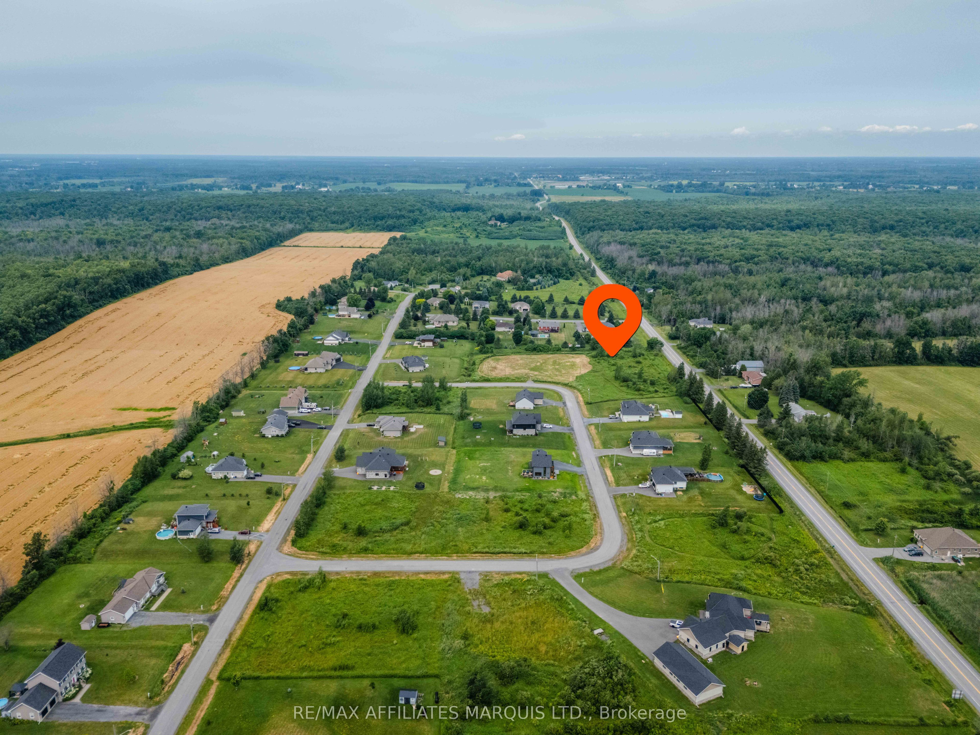 0000 James Crescent, South Glengarry, ON K0C 2E0 photo 4