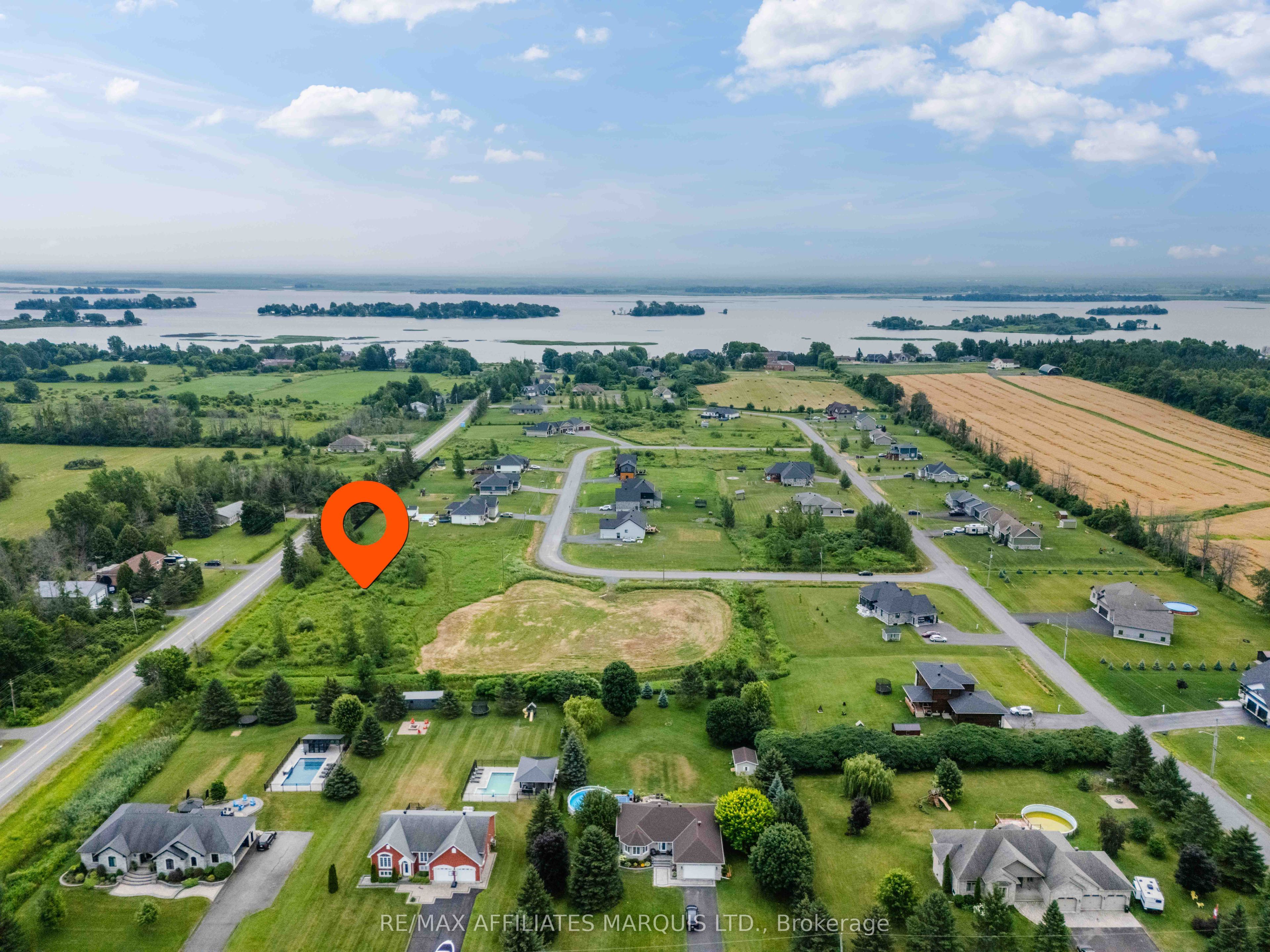 0000 James Crescent, South Glengarry, ON K0C 2E0 photo 5