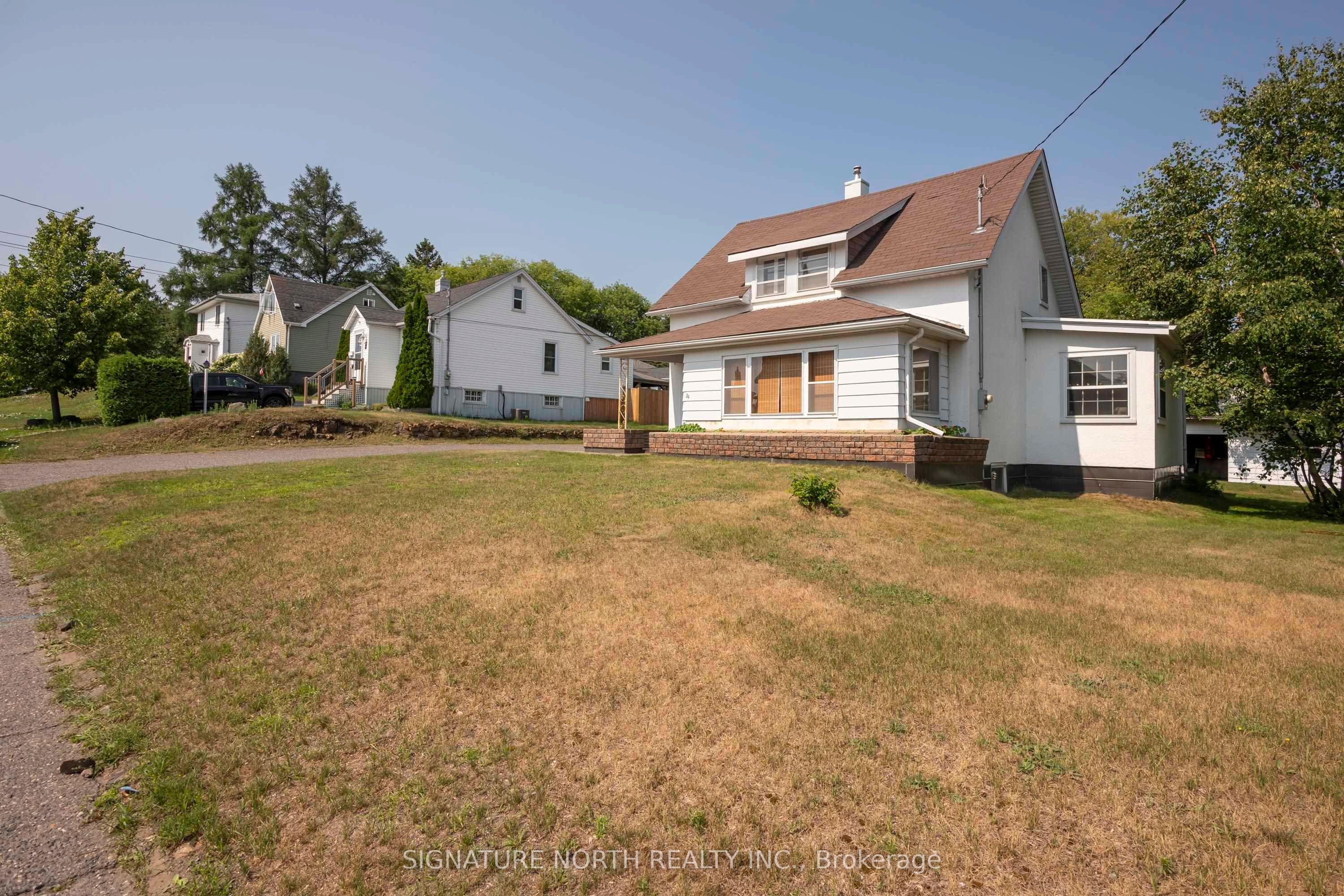 34 Knight Street, Thunder Bay, ON P7A 5M2 photo 2