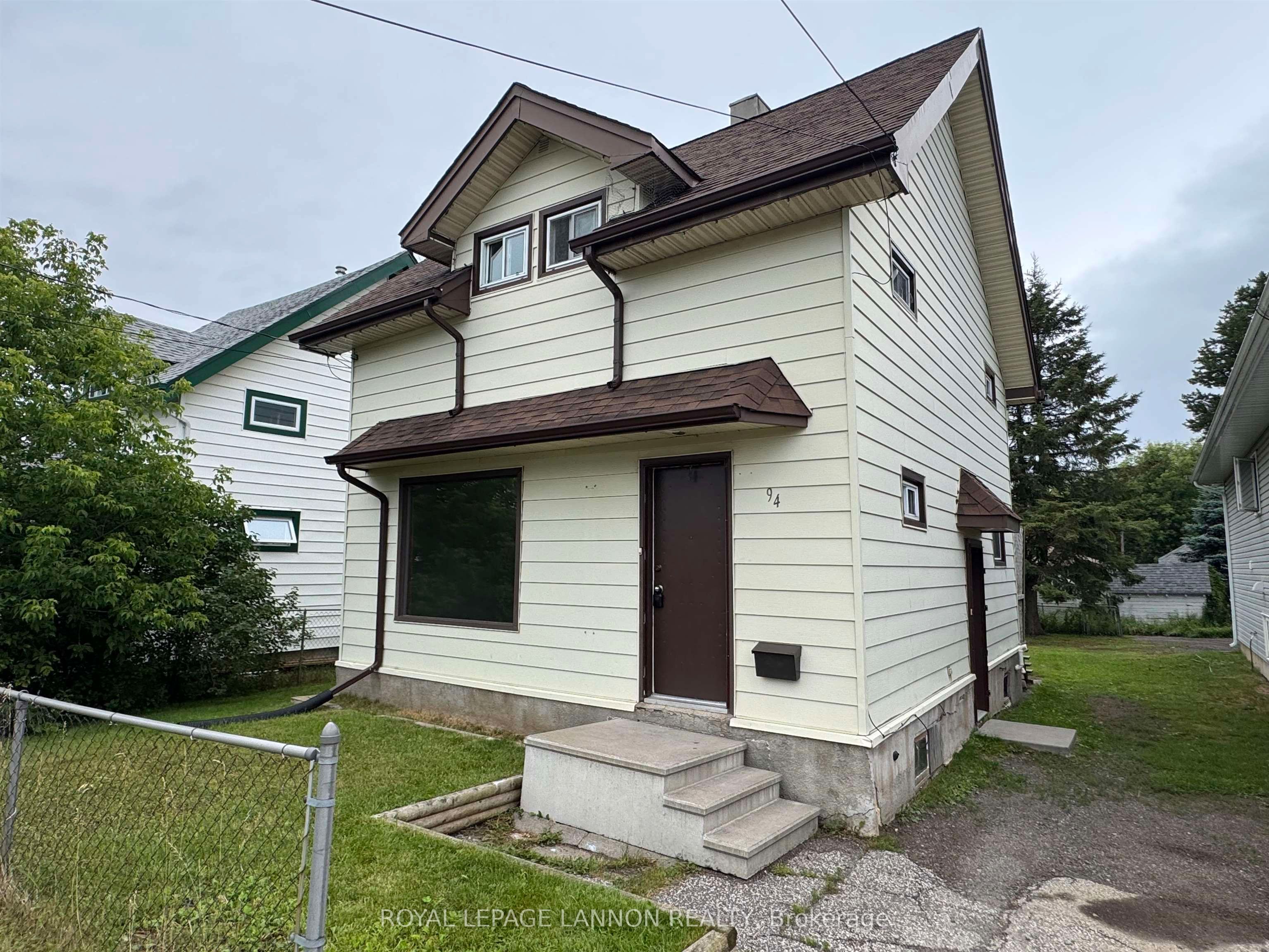 94 Empress Ave. S., Thunder Bay, ON P7B 5N3 photo 5