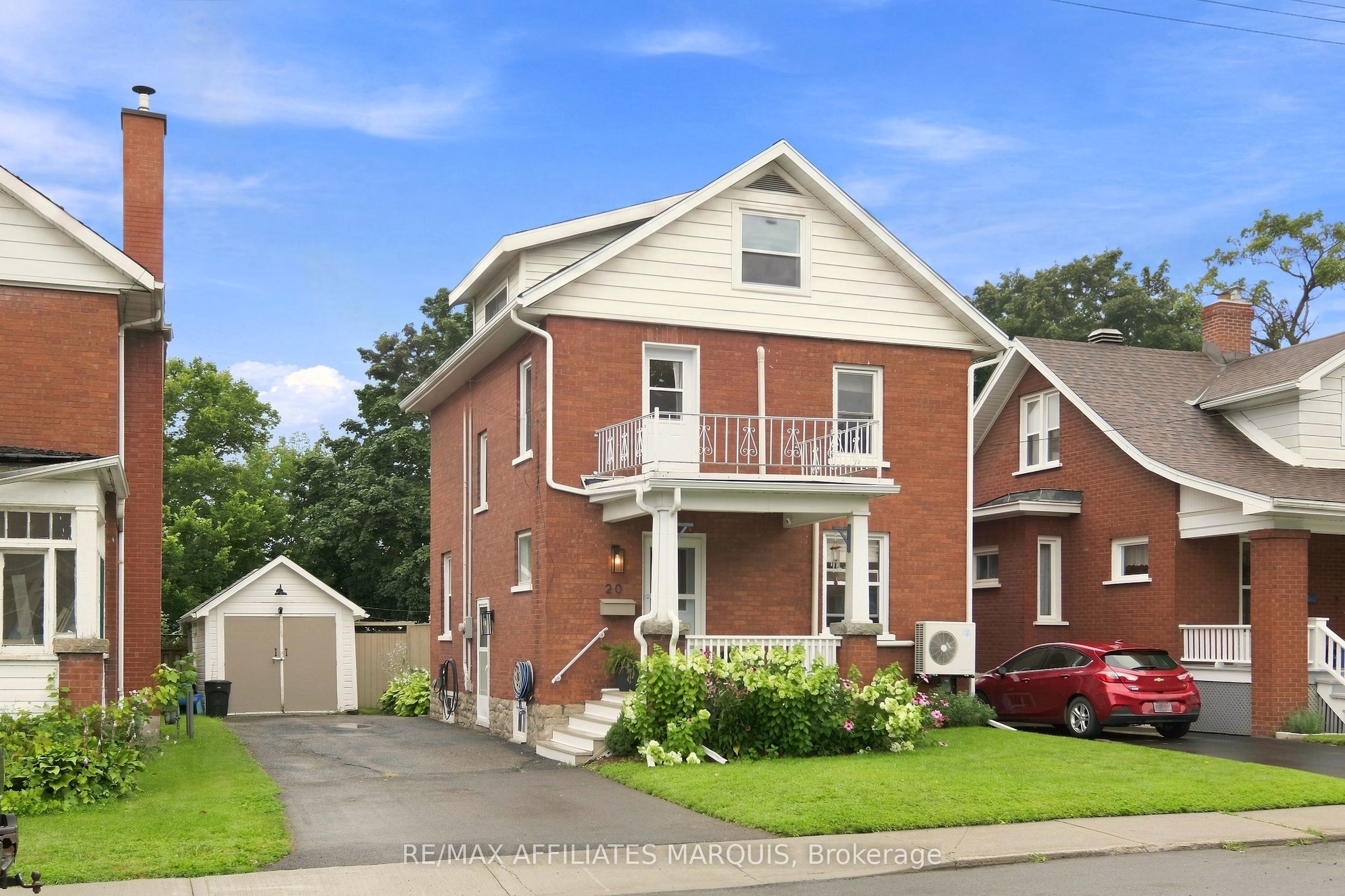 20 James Street, Smiths Falls, ON K7A 1W8