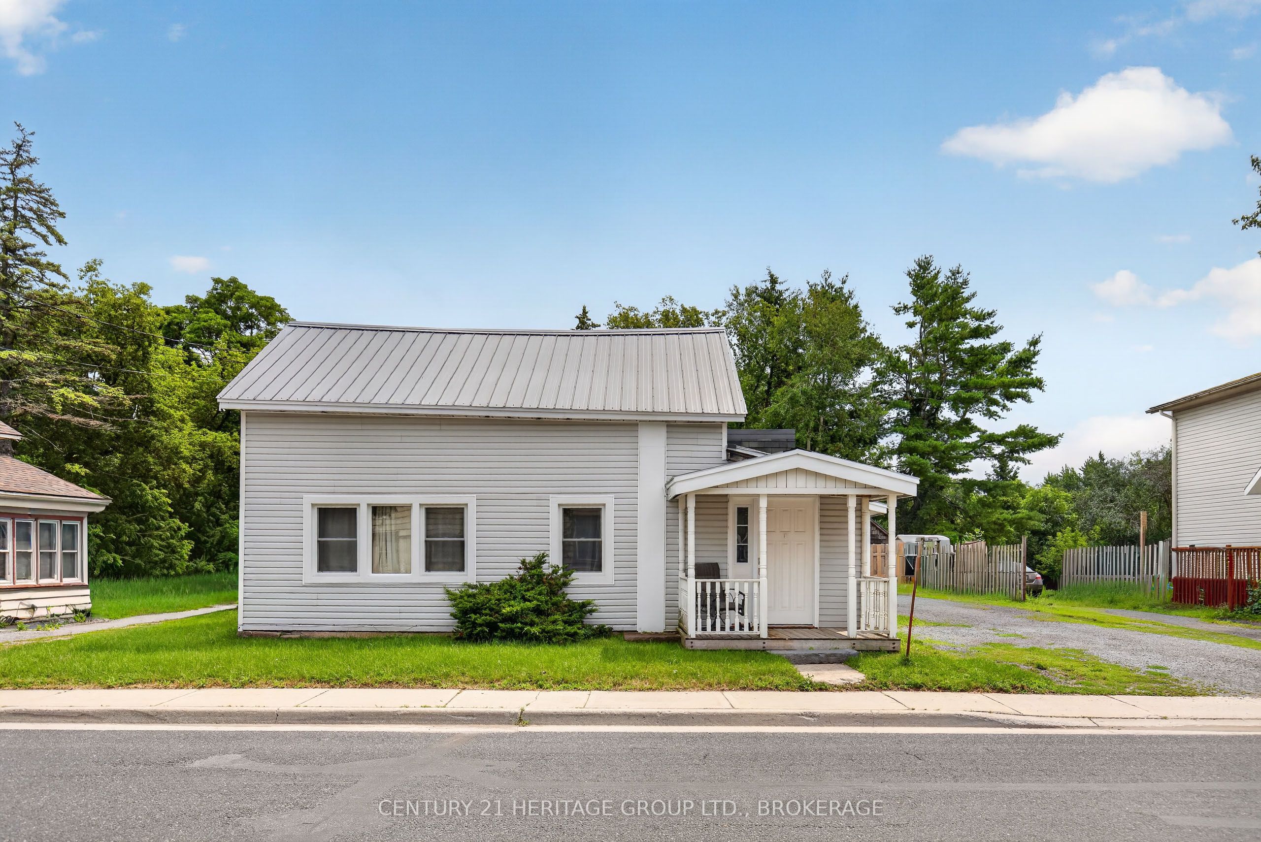6756 Hwy 38 Highway, Frontenac, ON K0H 2W0 photo 5