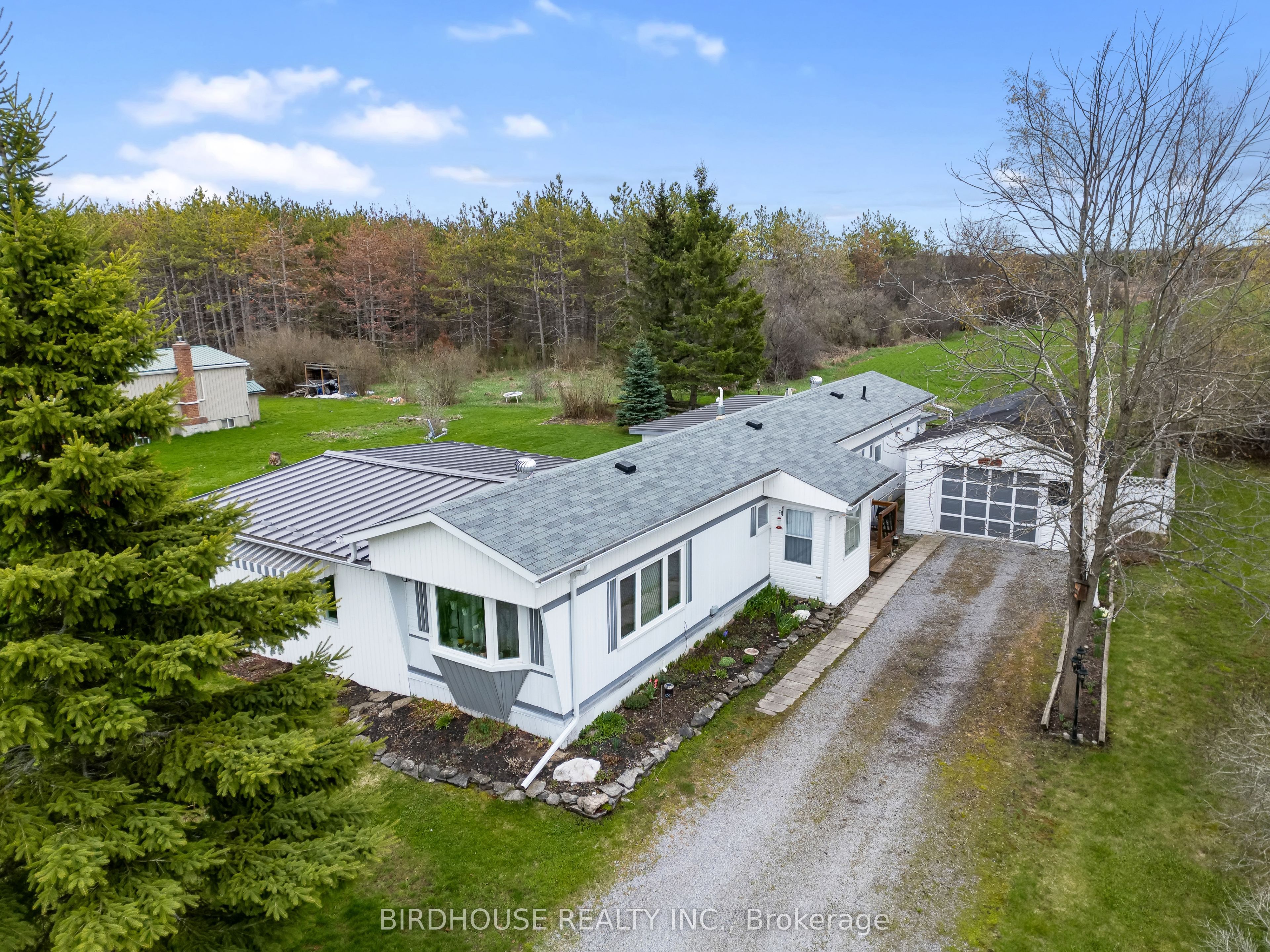 68 Glenway Drive, Kawartha Lakes, ON K0M 1L0