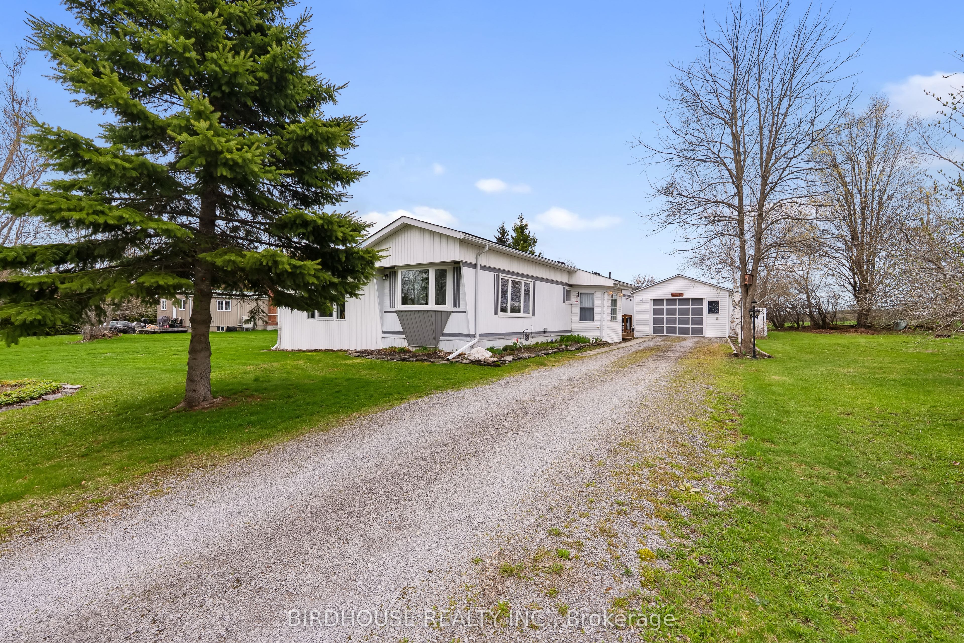 68 Glenway Drive, Kawartha Lakes, ON K0M 1L0 photo 4