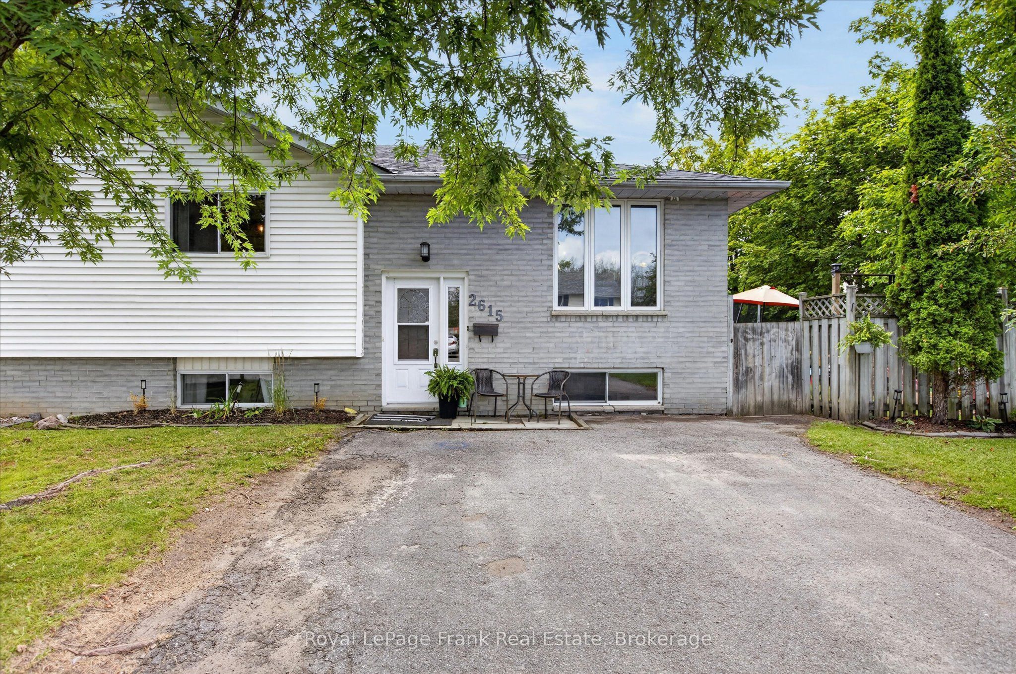 2615 Foxmeadow Road, Peterborough, ON K9L 1X3 photo 2