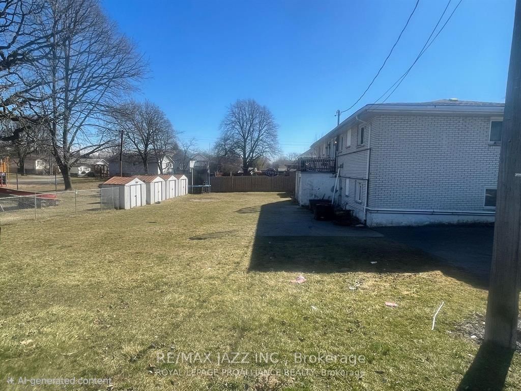 37-43 Leonard Avenue, Quinte West, ON K8V 2R3 photo 2