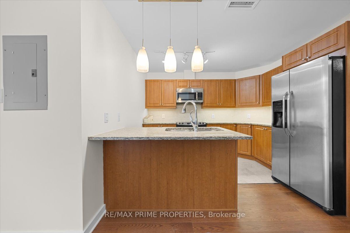 310 Centrum Boulevard 506, Orleans - Cumberland and Area, ON K1E 0A3 photo 5