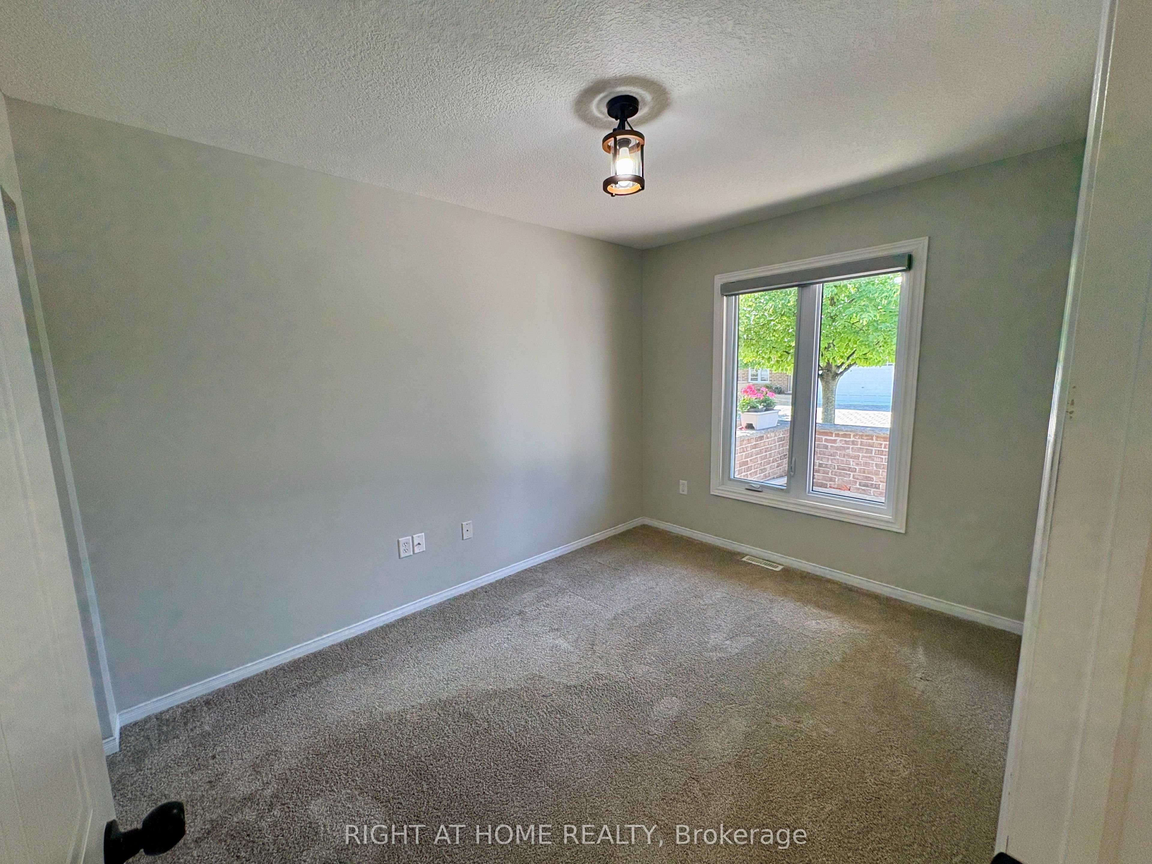 1853 Blackwater Road 45, London North, ON N5V 3N7 photo 5