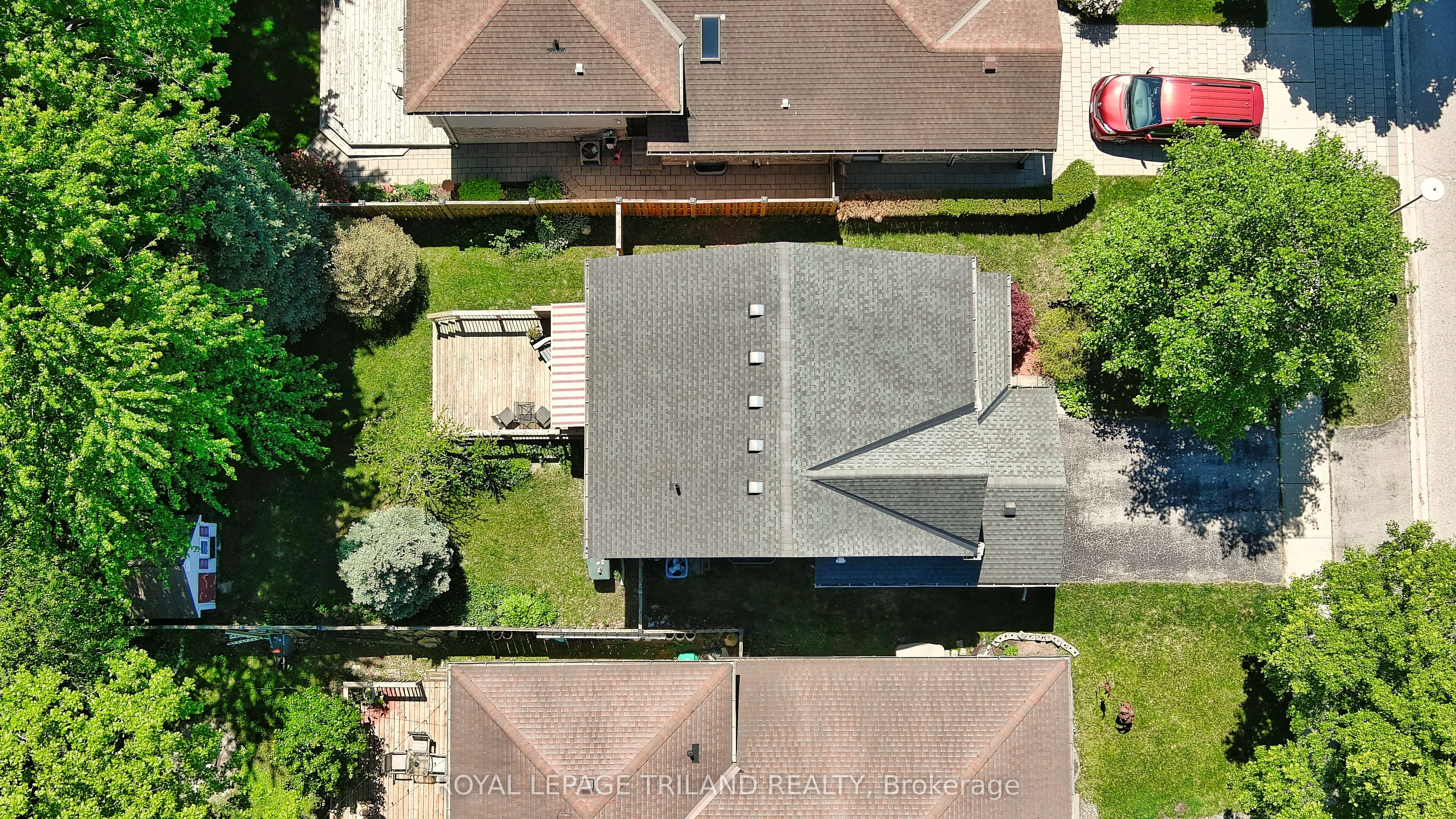 117 Bournemouth Drive, London East, ON N5V 4T1