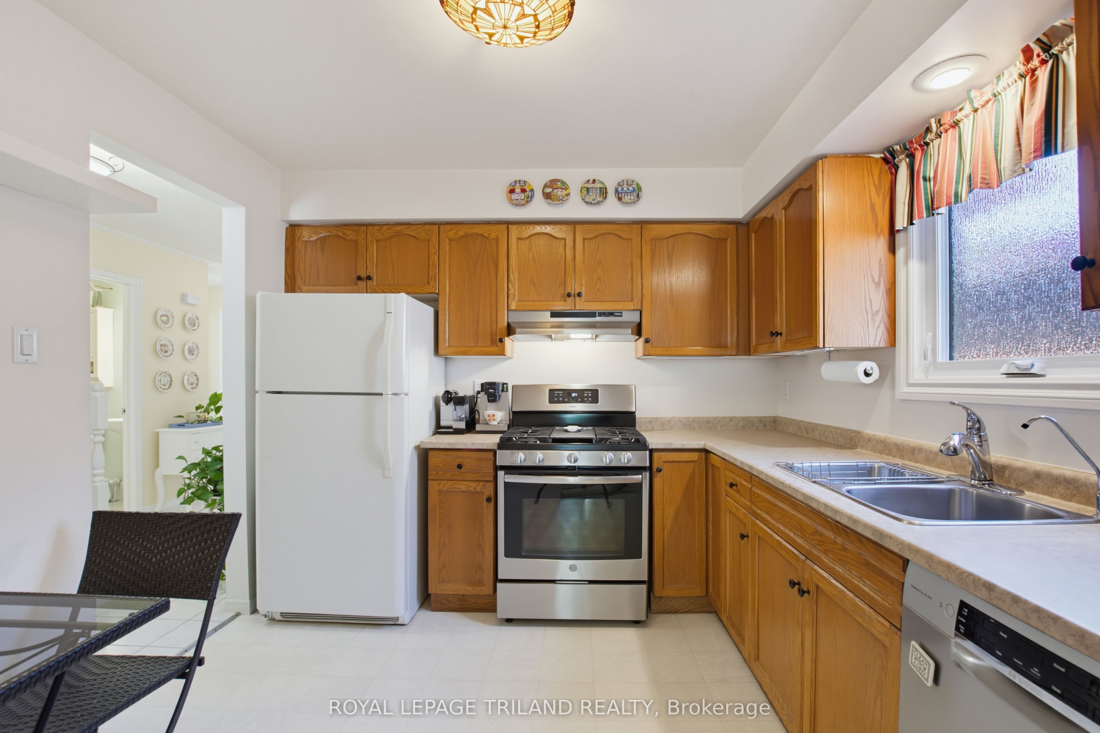 117 Bournemouth Drive, London East, ON N5V 4T1 photo 5