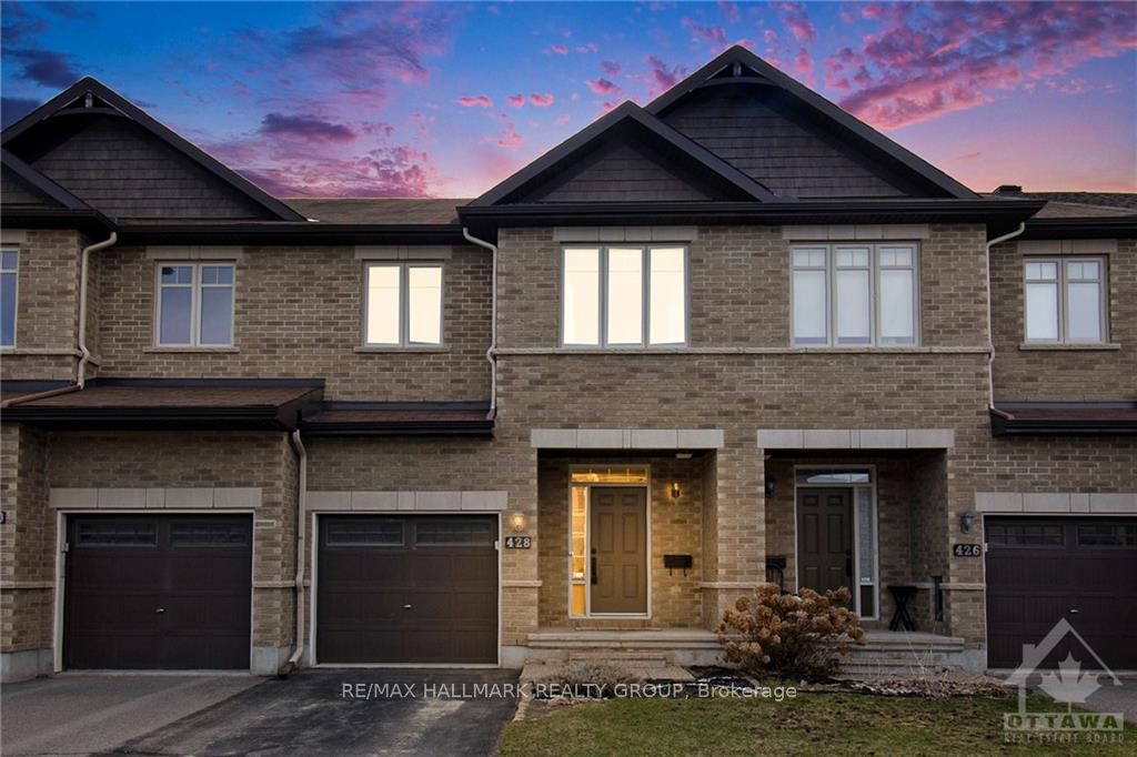 428 ARNCLIFFE Avenue, Kanata, ON K2W 0B7