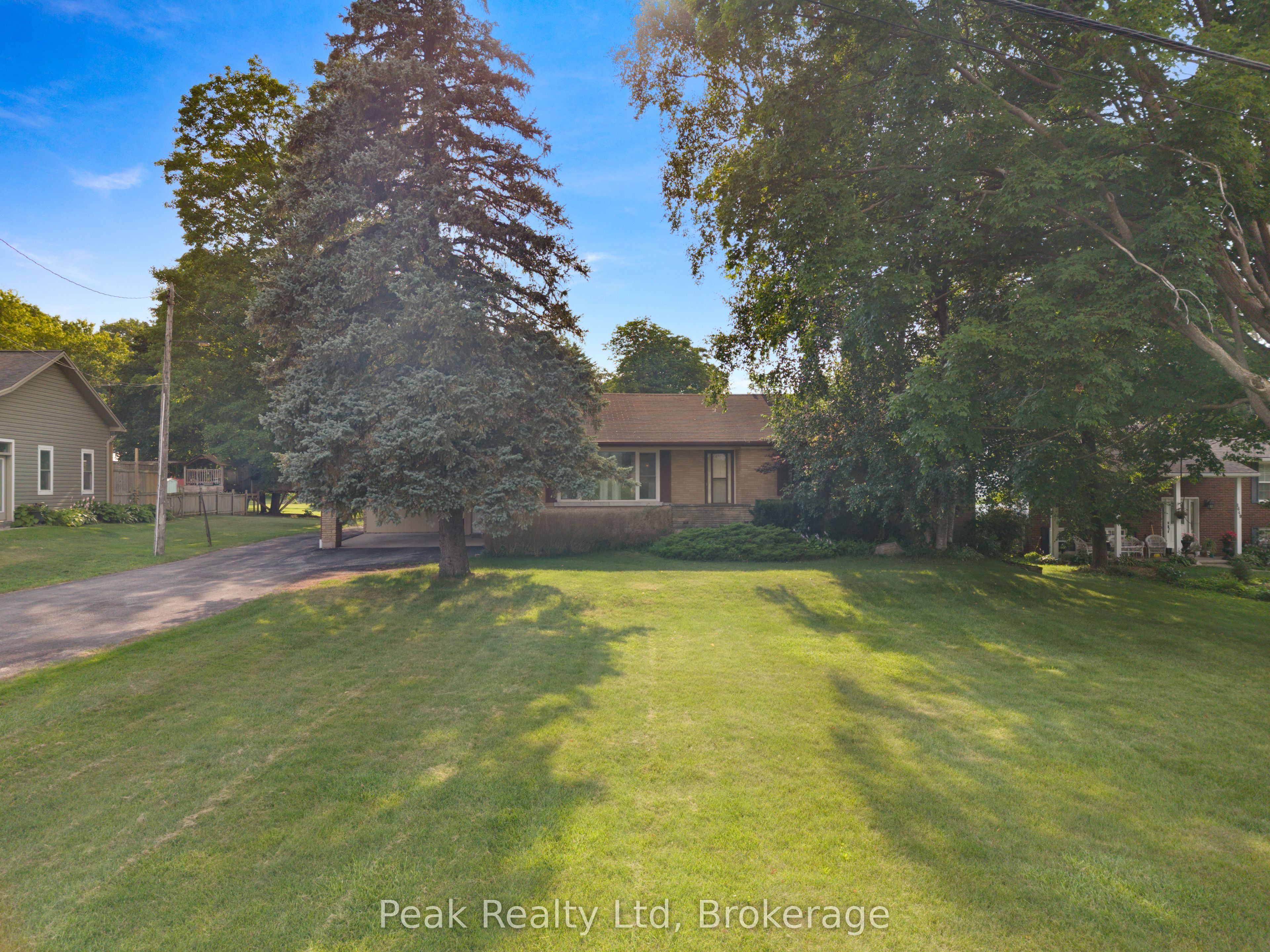 11645 KING Street N, Woolwich, ON N0B 2N0