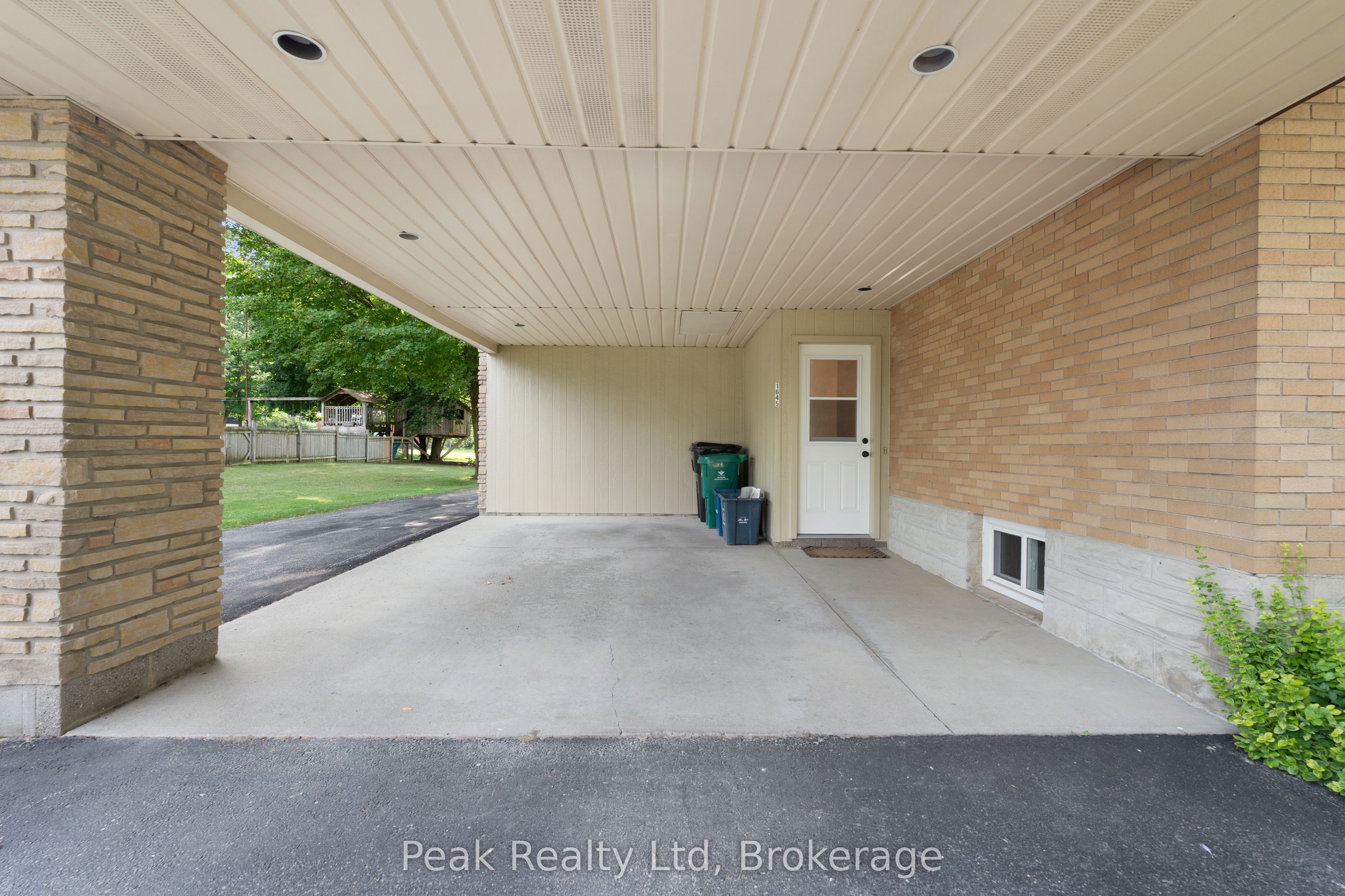 11645 KING Street N, Woolwich, ON N0B 2N0 photo 3