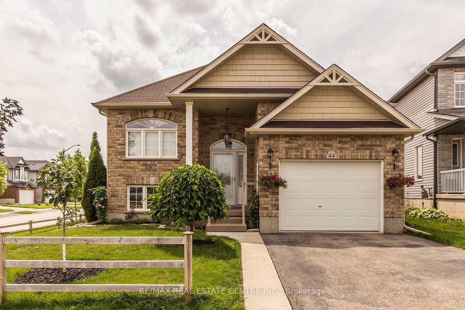 44 Lemon Grass Street, Kitchener, ON N2N 3R5 photo 3
