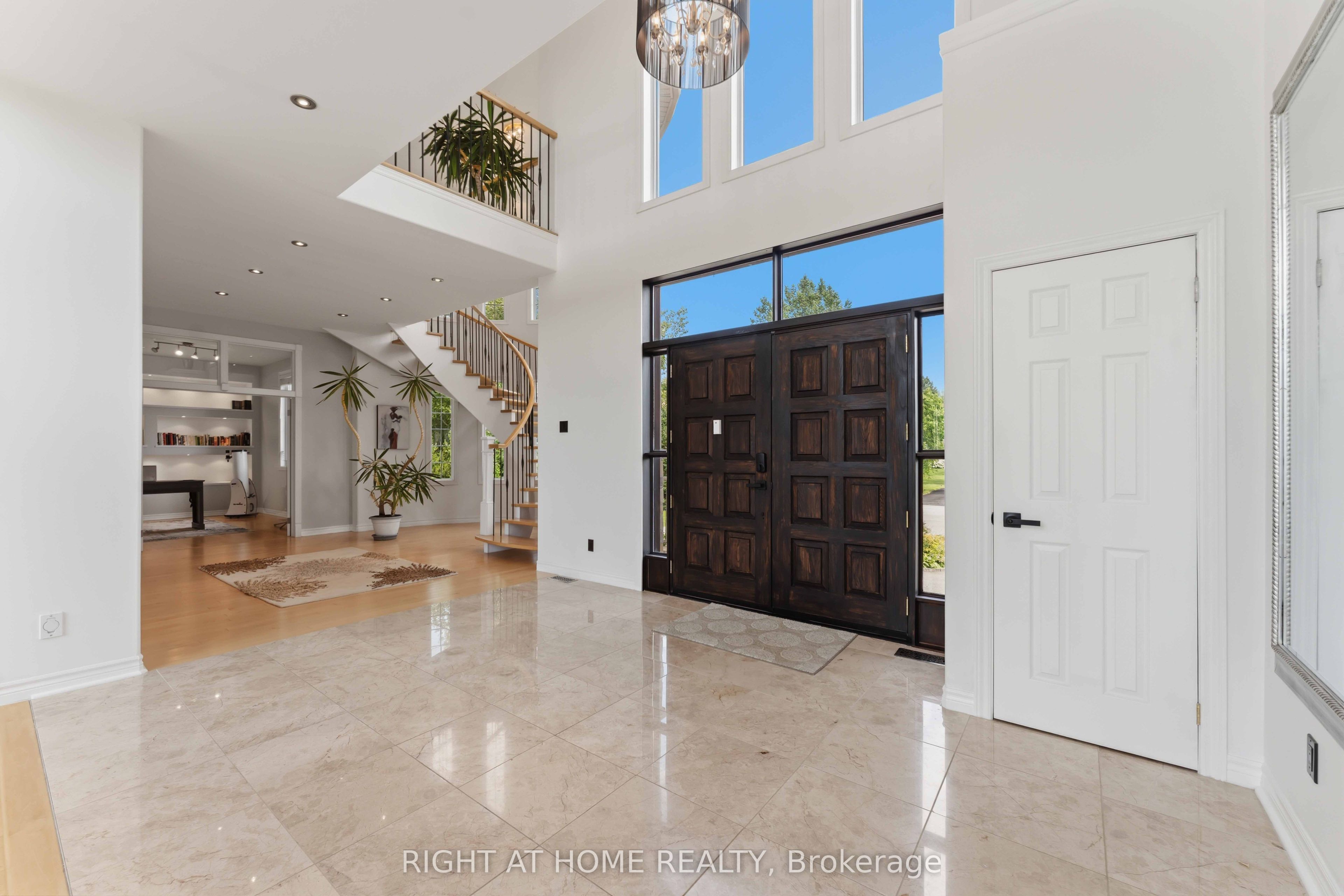 1607 Landel Drive, Kanata, ON K2W 1C2 photo 5