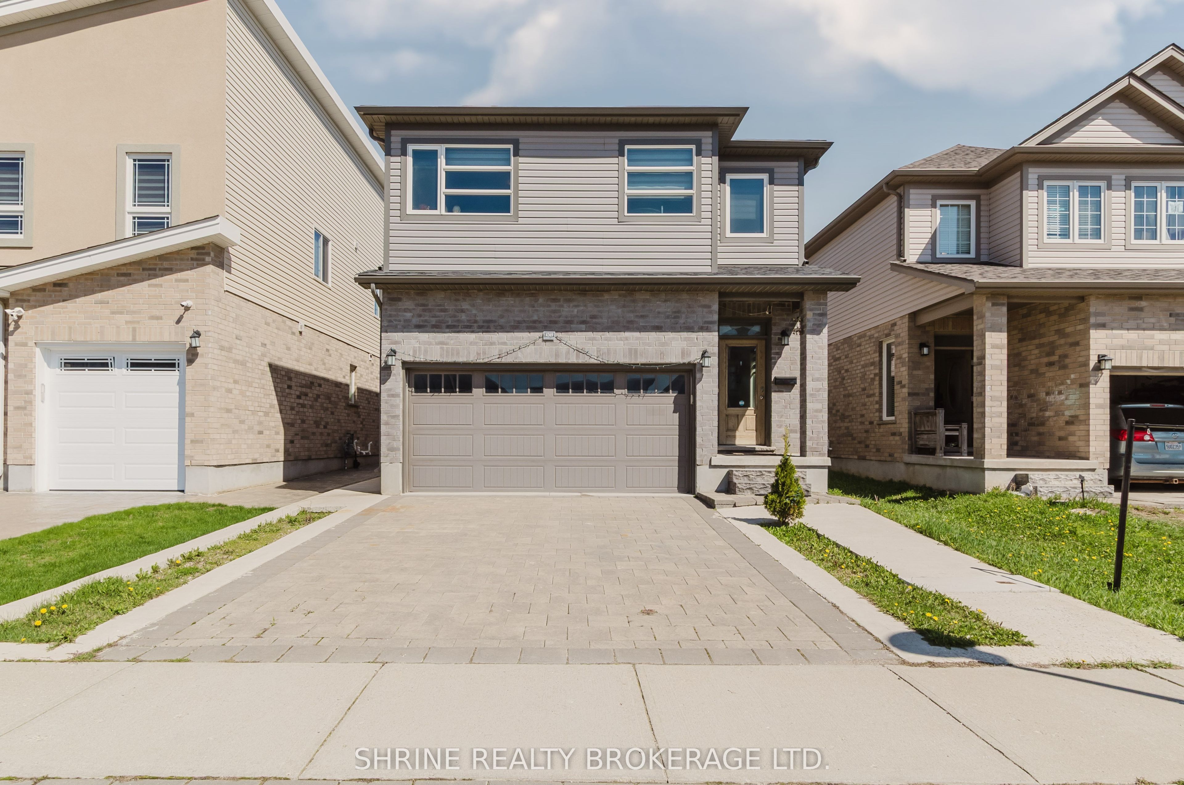 4369 Lismer Lane, London South, ON N6L 0E1
