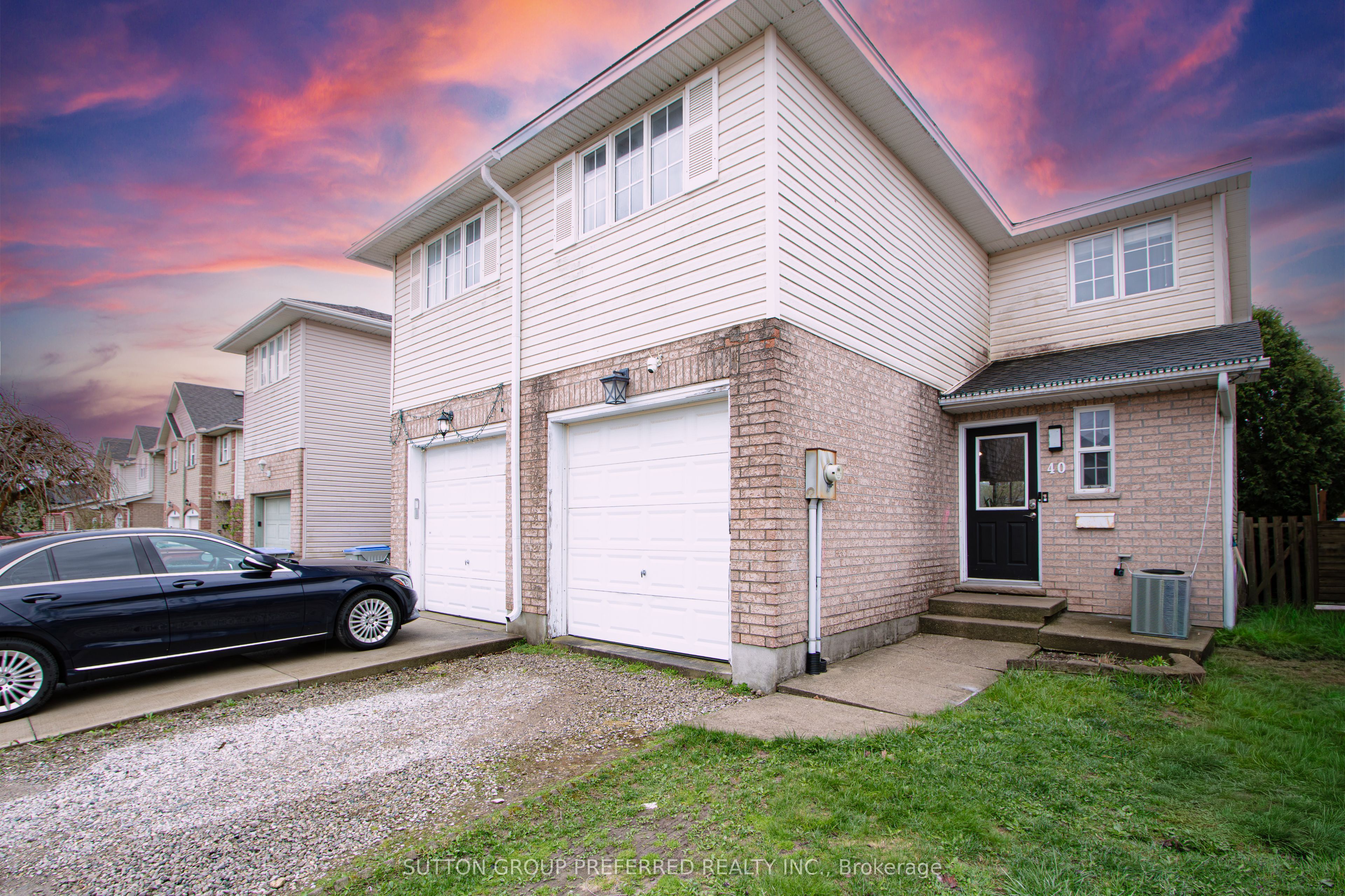 40 Katie Lane, Strathroy-Caradoc, ON N7G 4E5 photo 2