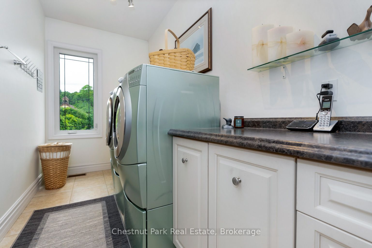 133 Lakeshore Road E, Blue Mountains, ON L9Y 0N1 photo 3