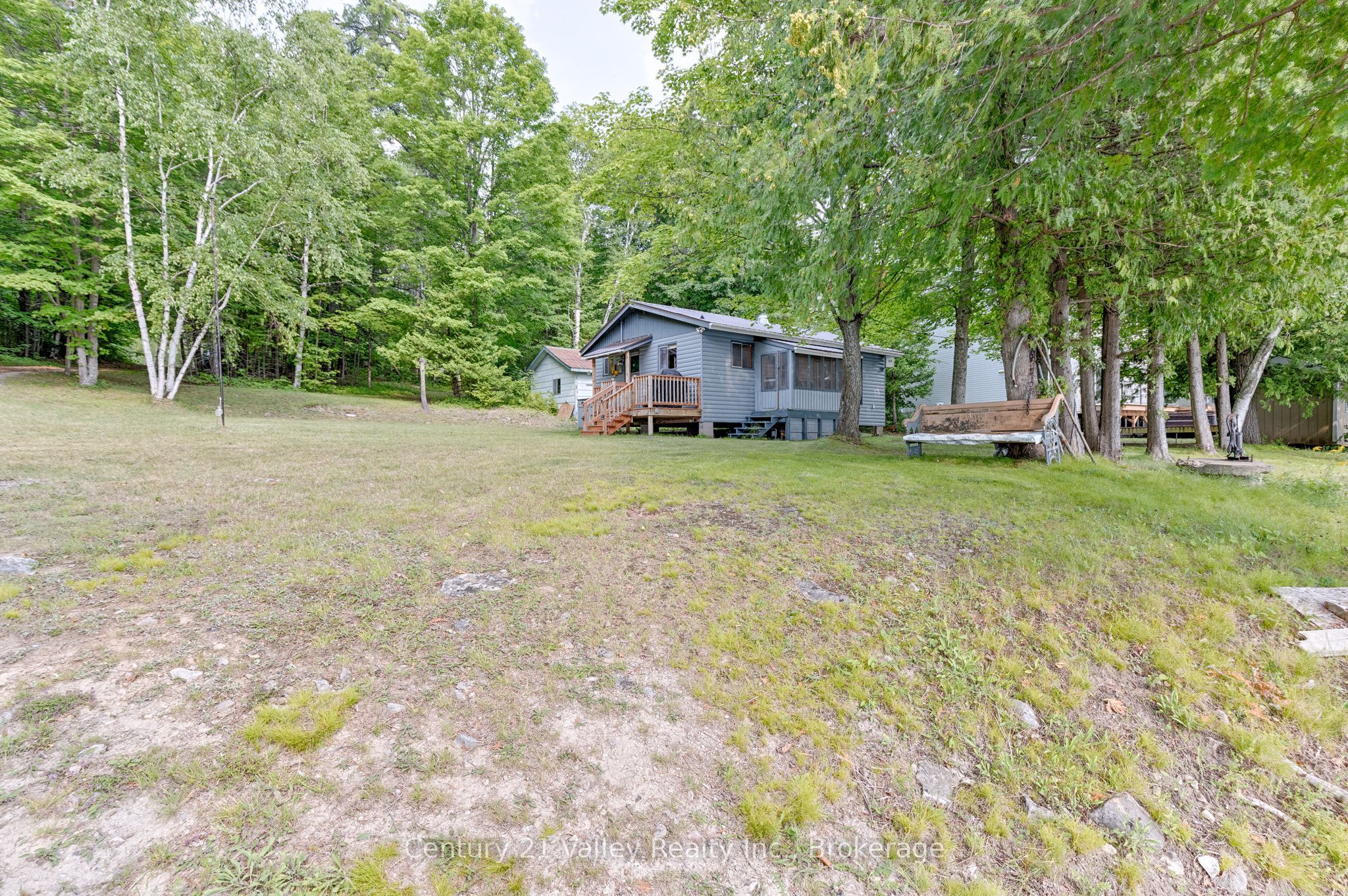 27A Maple Grove Lane, North Algona Wilberforce, ON K0J 1T0