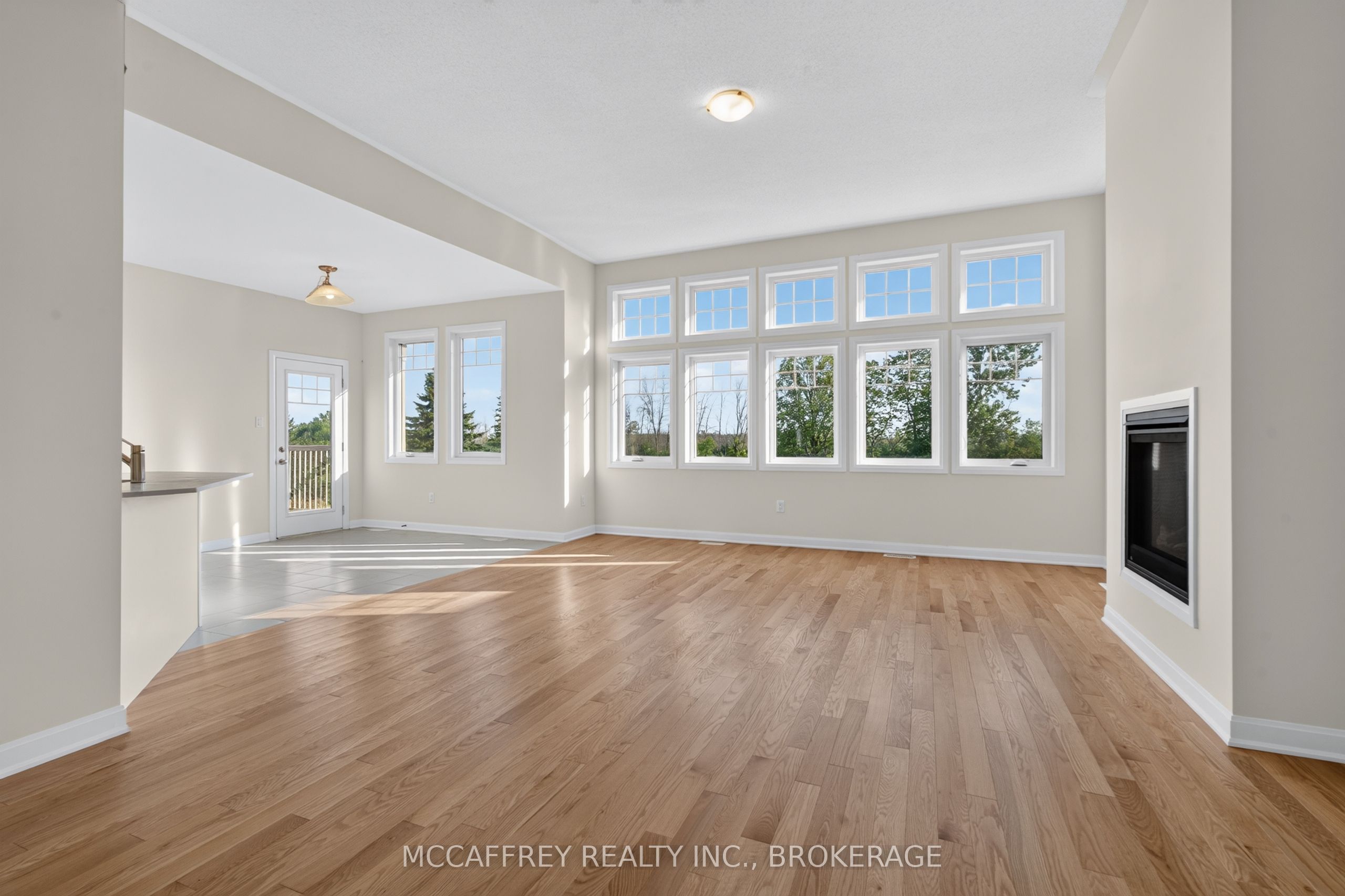 160 Country Club Drive, Loyalist, ON K0H 1G0 photo 5