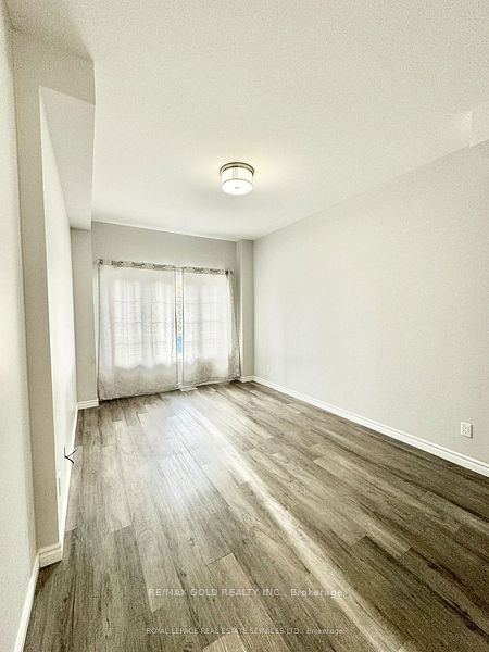 1183 Duke Street, Cambridge, ON N3H 3V6 photo 3