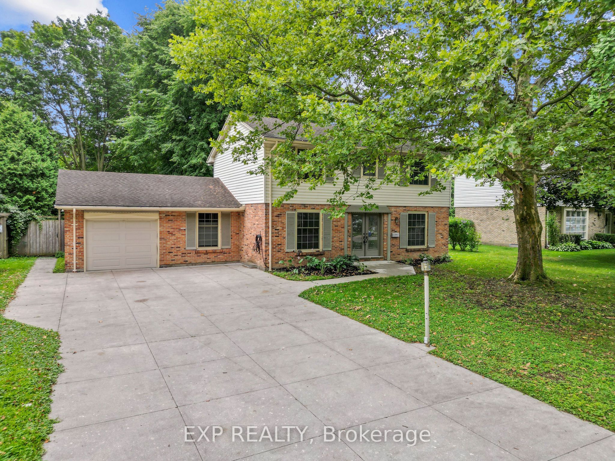 42 Queen Mary Crescent, London North, ON N6H 4B4 photo 2