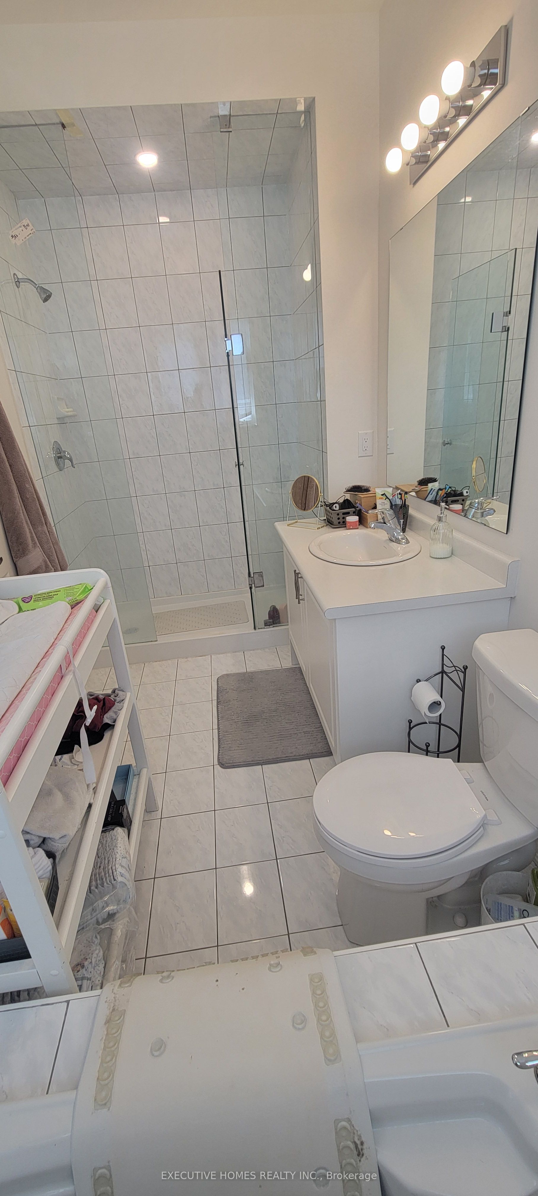 282 Great Falls Boulevard, Hamilton, ON L8B 1Z5 photo 4
