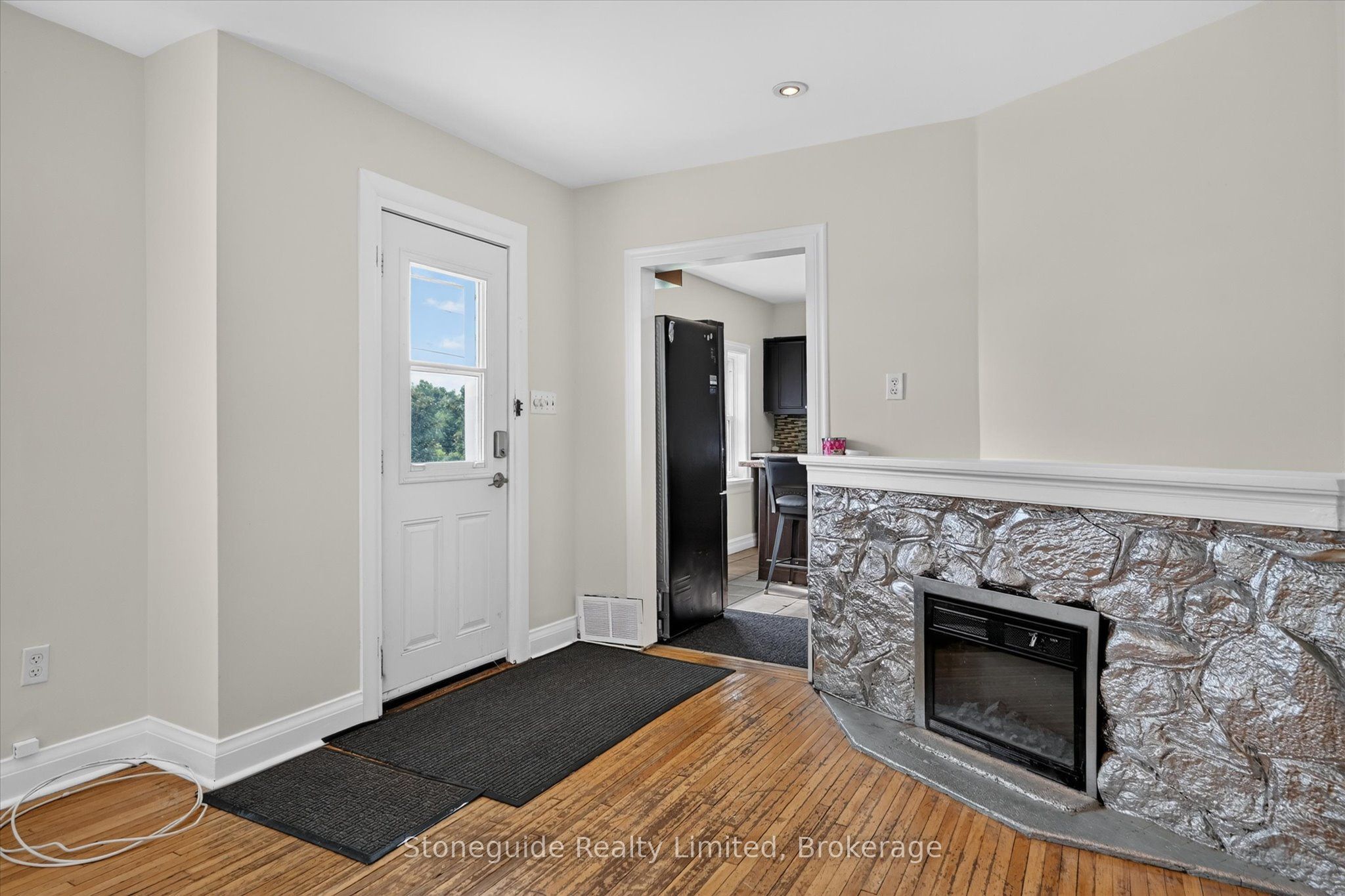 1087 Water Street, Peterborough, ON K9H 3P7 photo 4