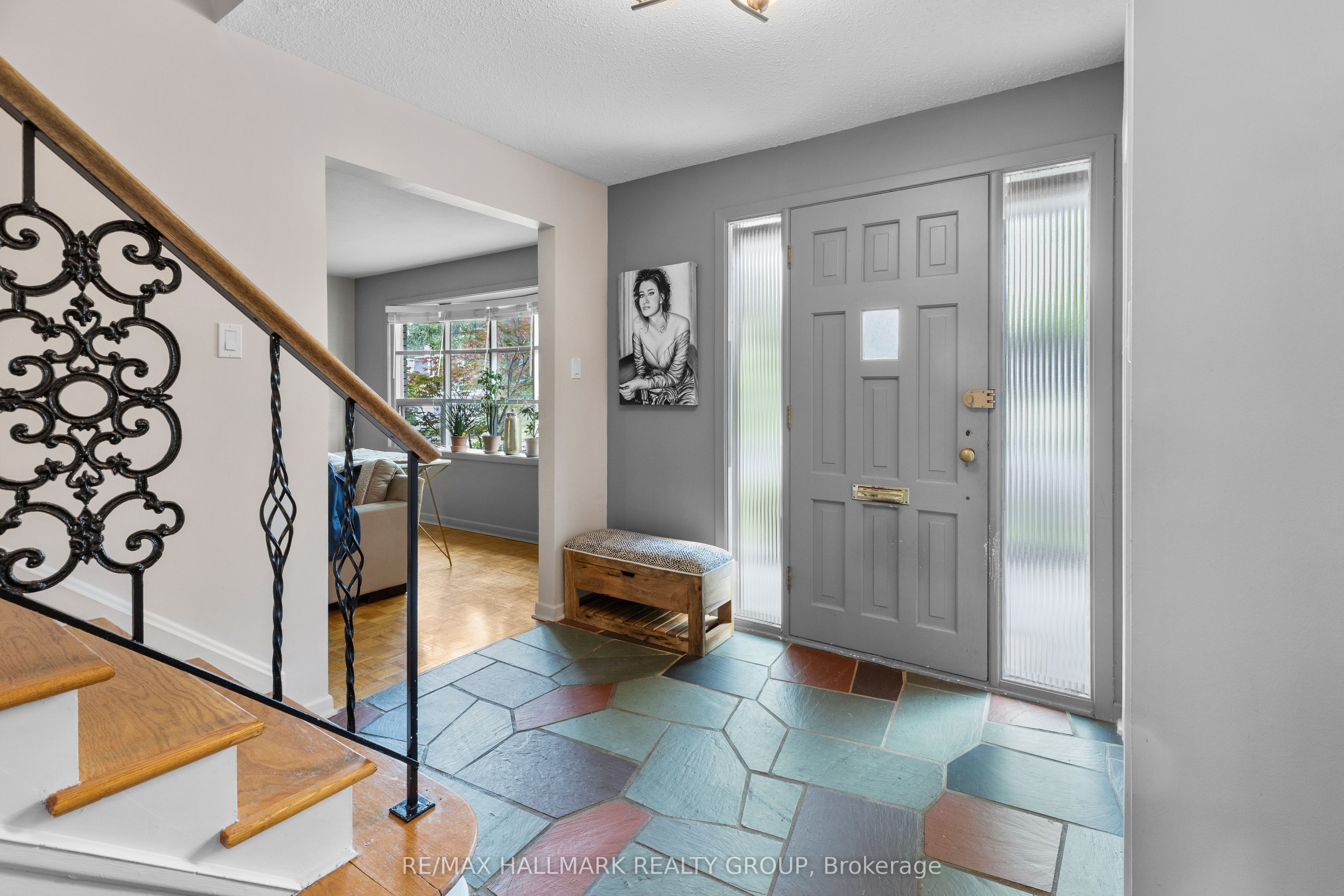 932 Dresden Crescent, Britannia Heights - Queensway Terrace N and Area, ON K2B 5J1 photo 4