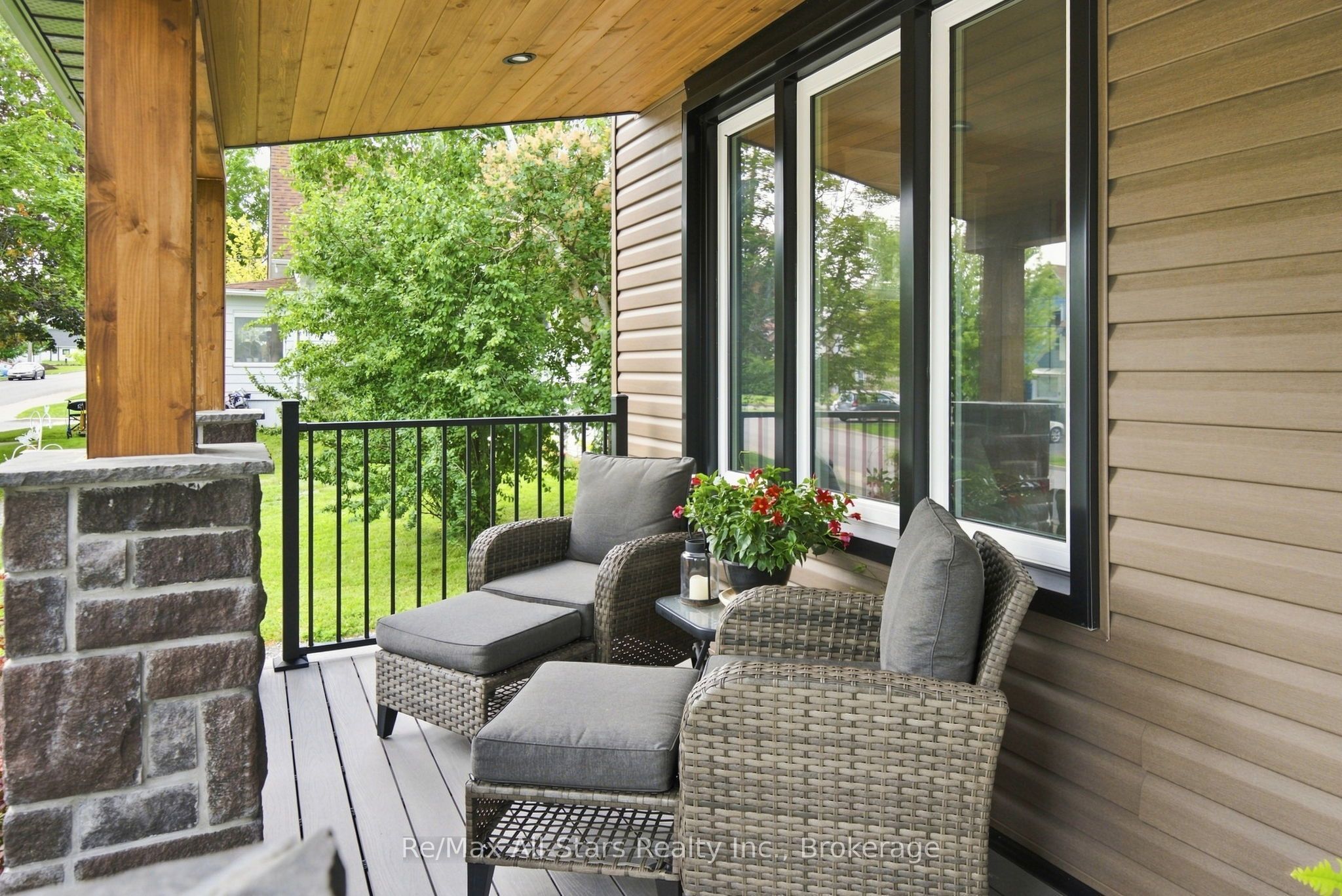 20 Mary Street E, Kawartha Lakes, ON K9V 1V3 photo 4
