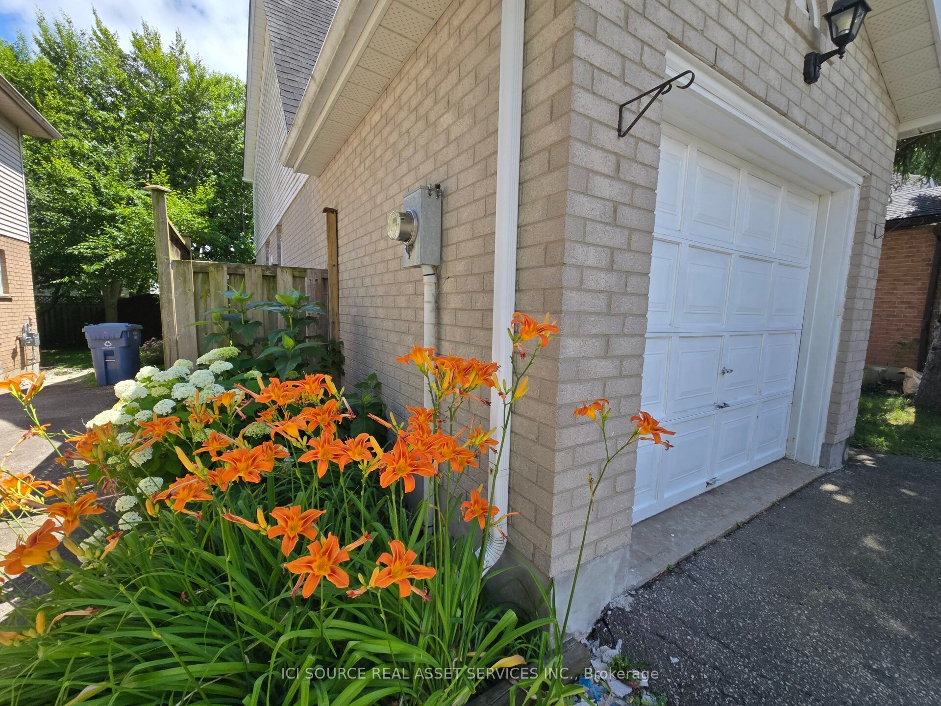 90 Cole Road, Guelph, ON N1G 4S3 photo 2