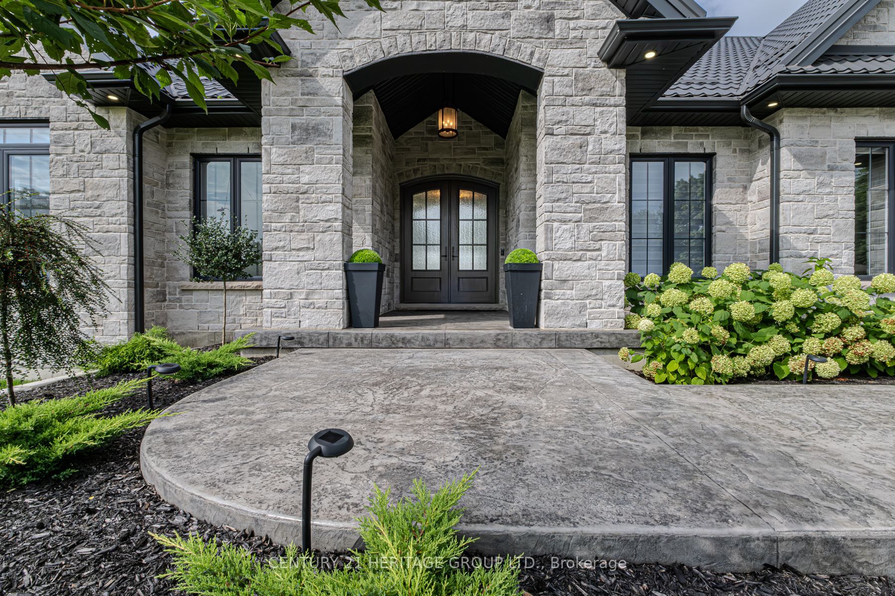 18 Bannister Street, Brant, ON N0E 1L0 photo 4