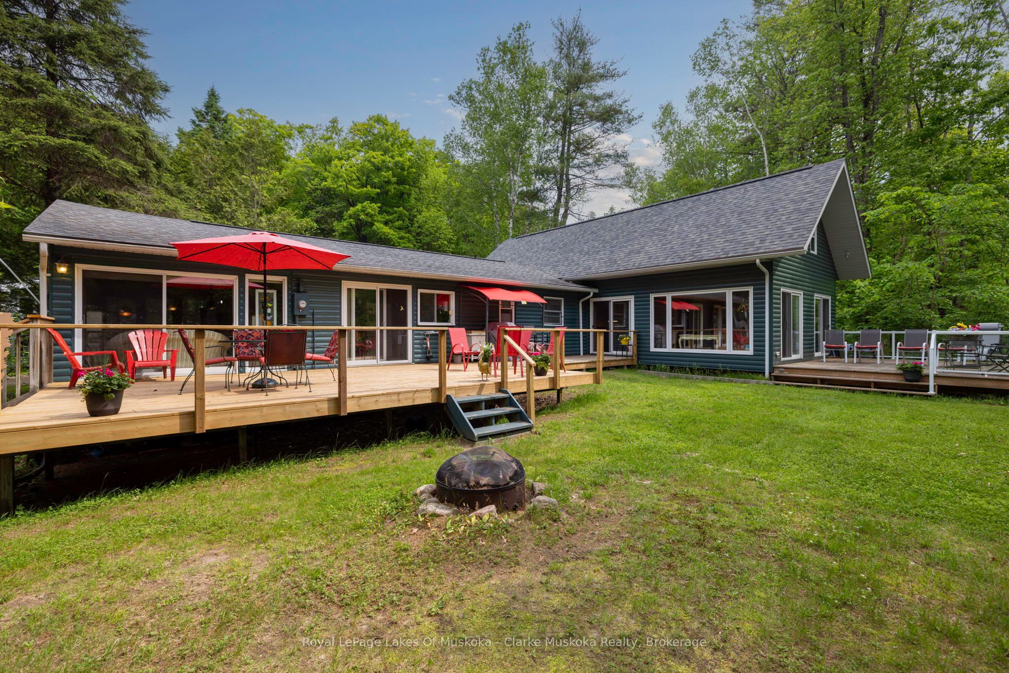 3998 Highway 141 12, Muskoka Lakes, ON P0C 1J0 photo 5