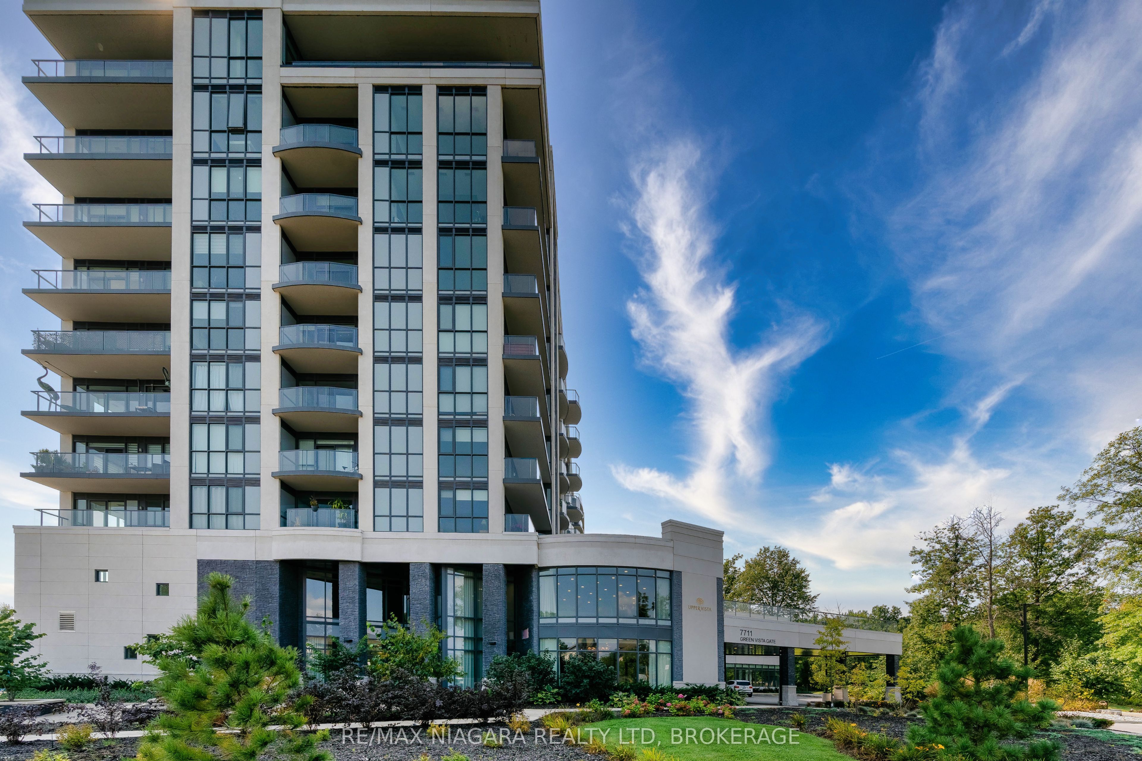 7711 Green Vista Gate 413, Niagara Falls, ON L2H 1R1 photo 3
