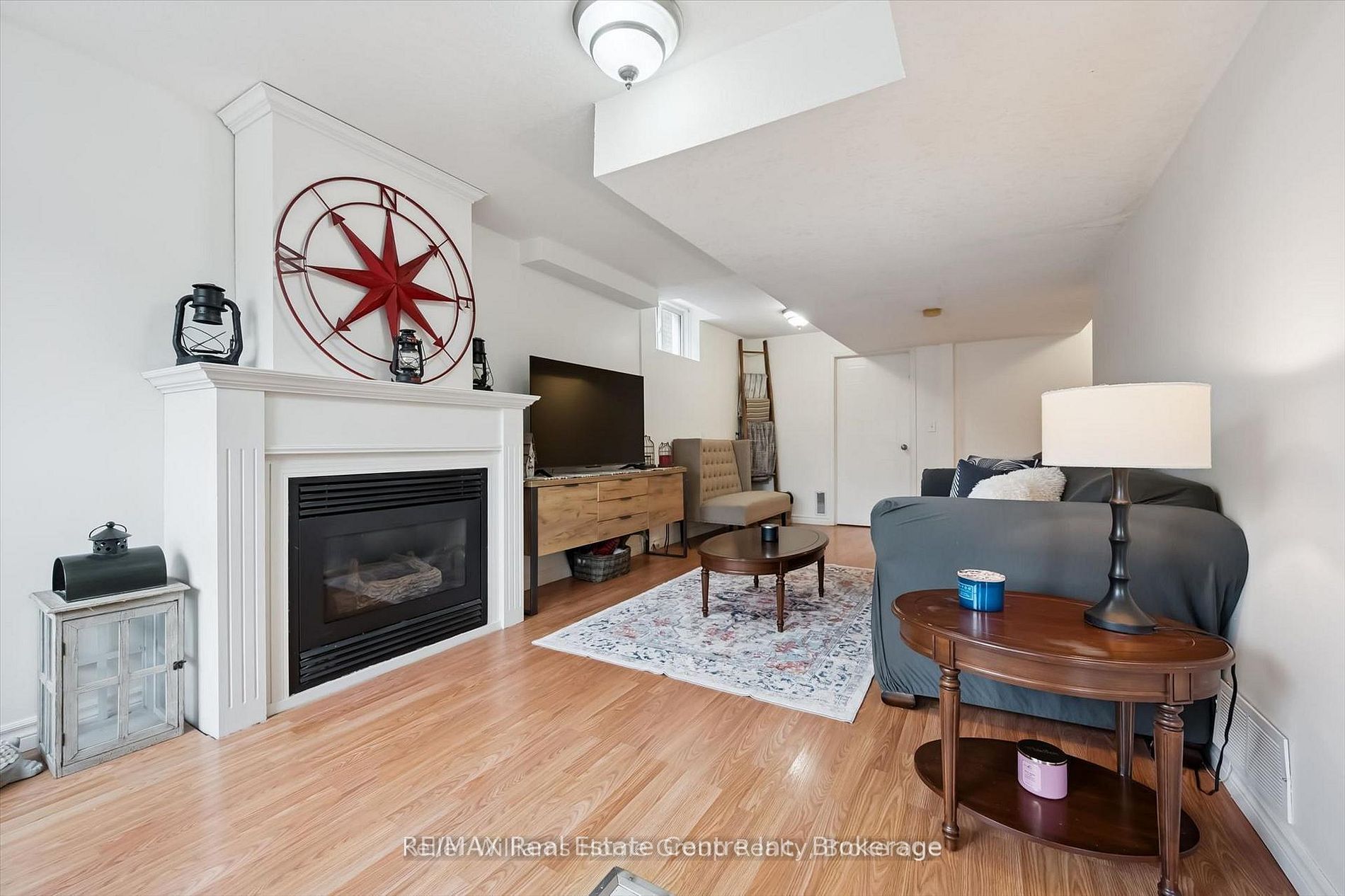 361 Starwood Drive Basement, Guelph, ON N1E 7A5 photo 4