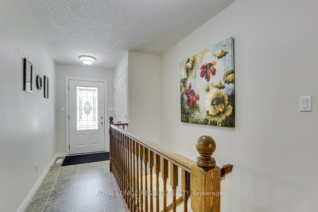 126 Glendale Drive, Tillsonburg, ON N4G 5V9 photo 5