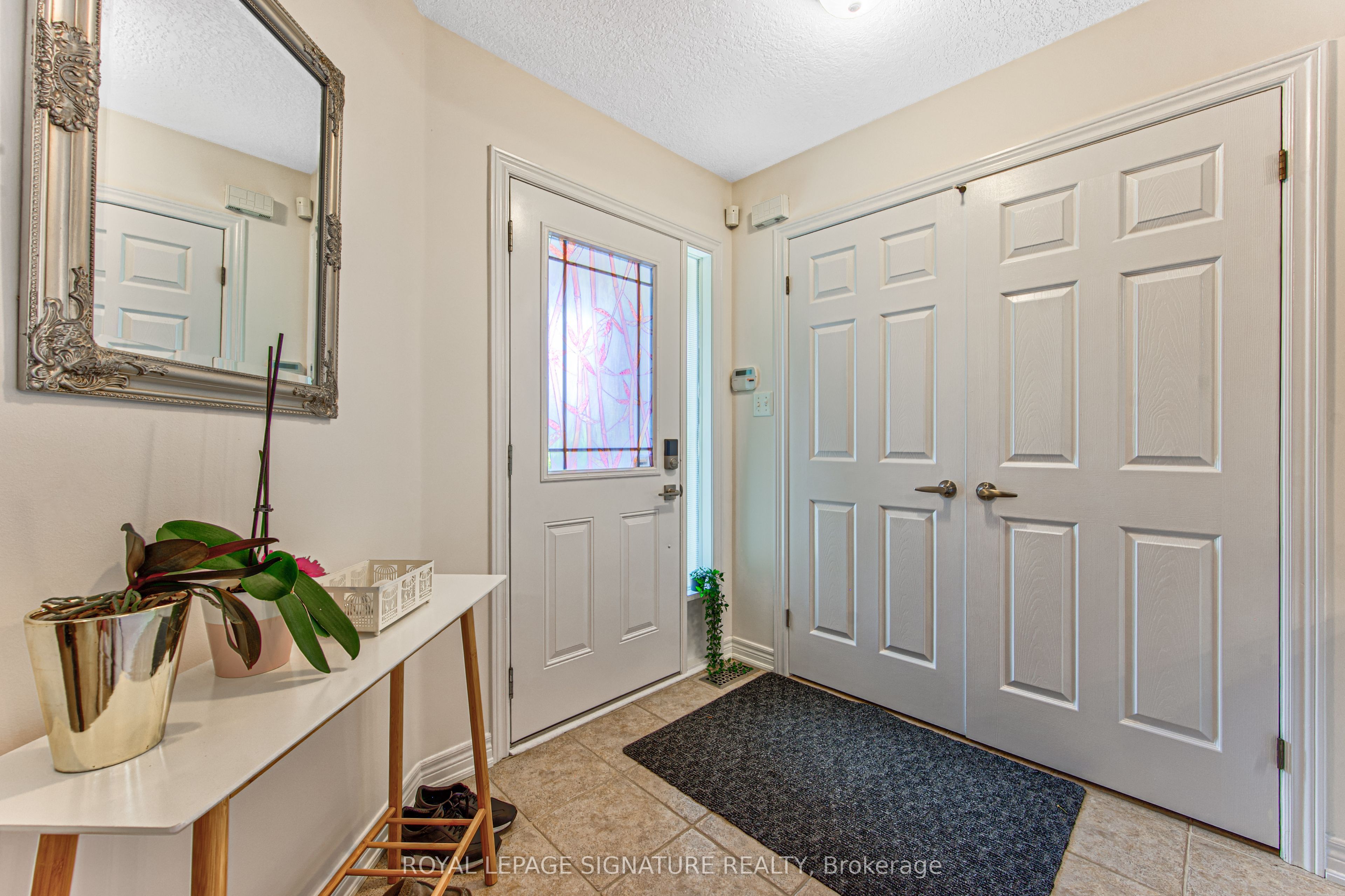 270 Springvalley Crescent, Hamilton, ON L9C 0B4 photo 4
