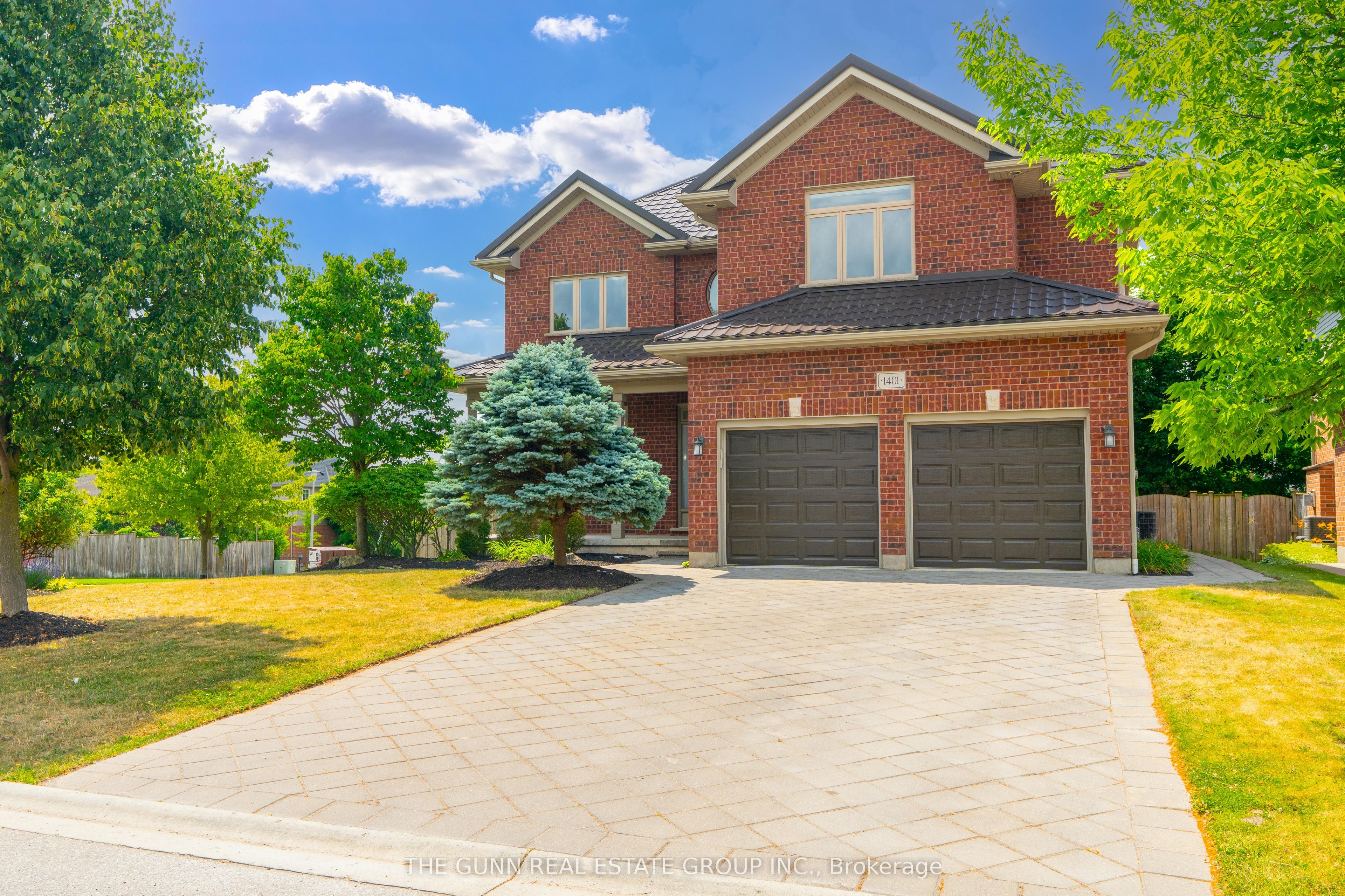 1401 Birchwood Drive, London South, ON N6K 4Y5 photo 2