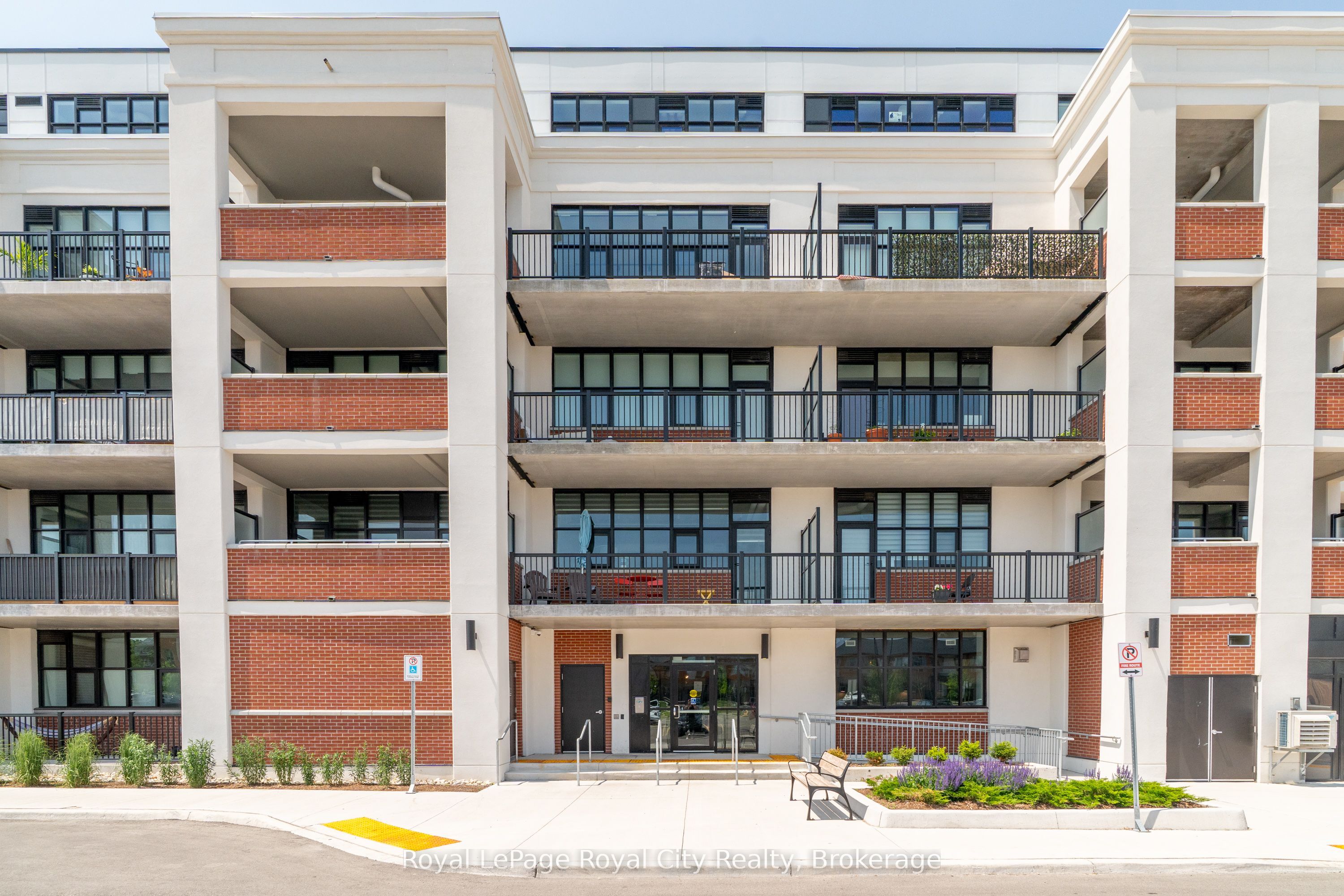 120 Huron Street 112, Guelph, ON N1E 0T8 photo 5