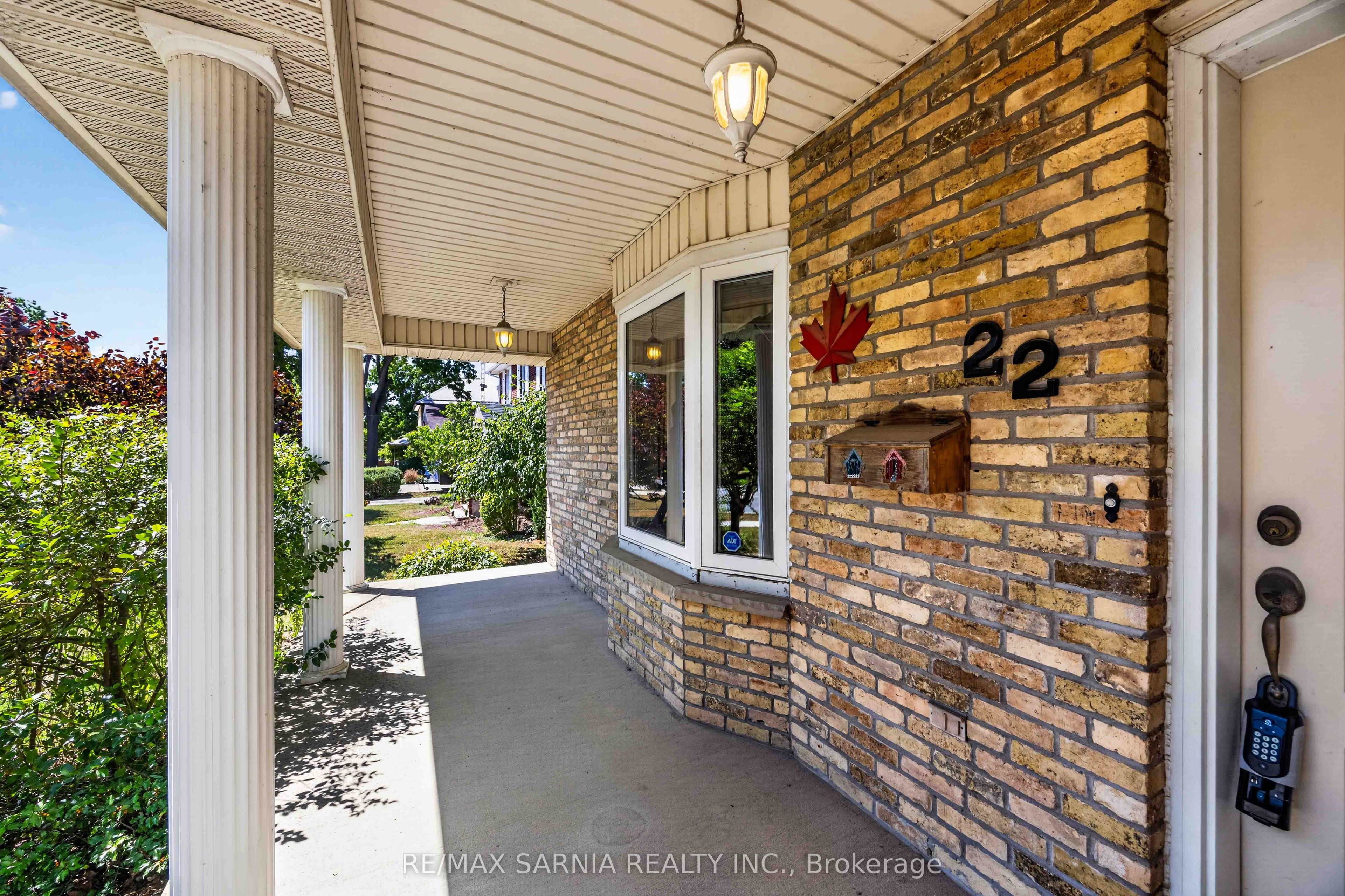 22 MAIN Street S, Lambton Shores, ON N0N 1J0 photo 5