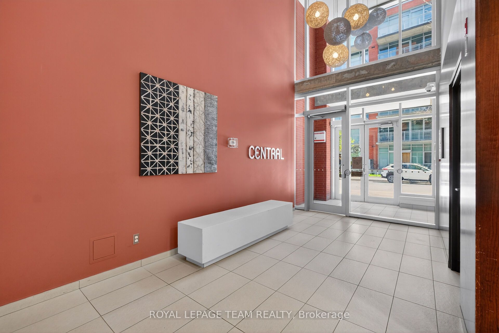 349 McLeod Street 421, Ottawa Centre, ON K2P 0S1 photo 4