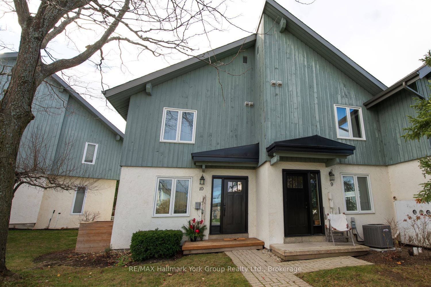 104 KELLIES Way 10, Blue Mountains, ON L9Y 0L6