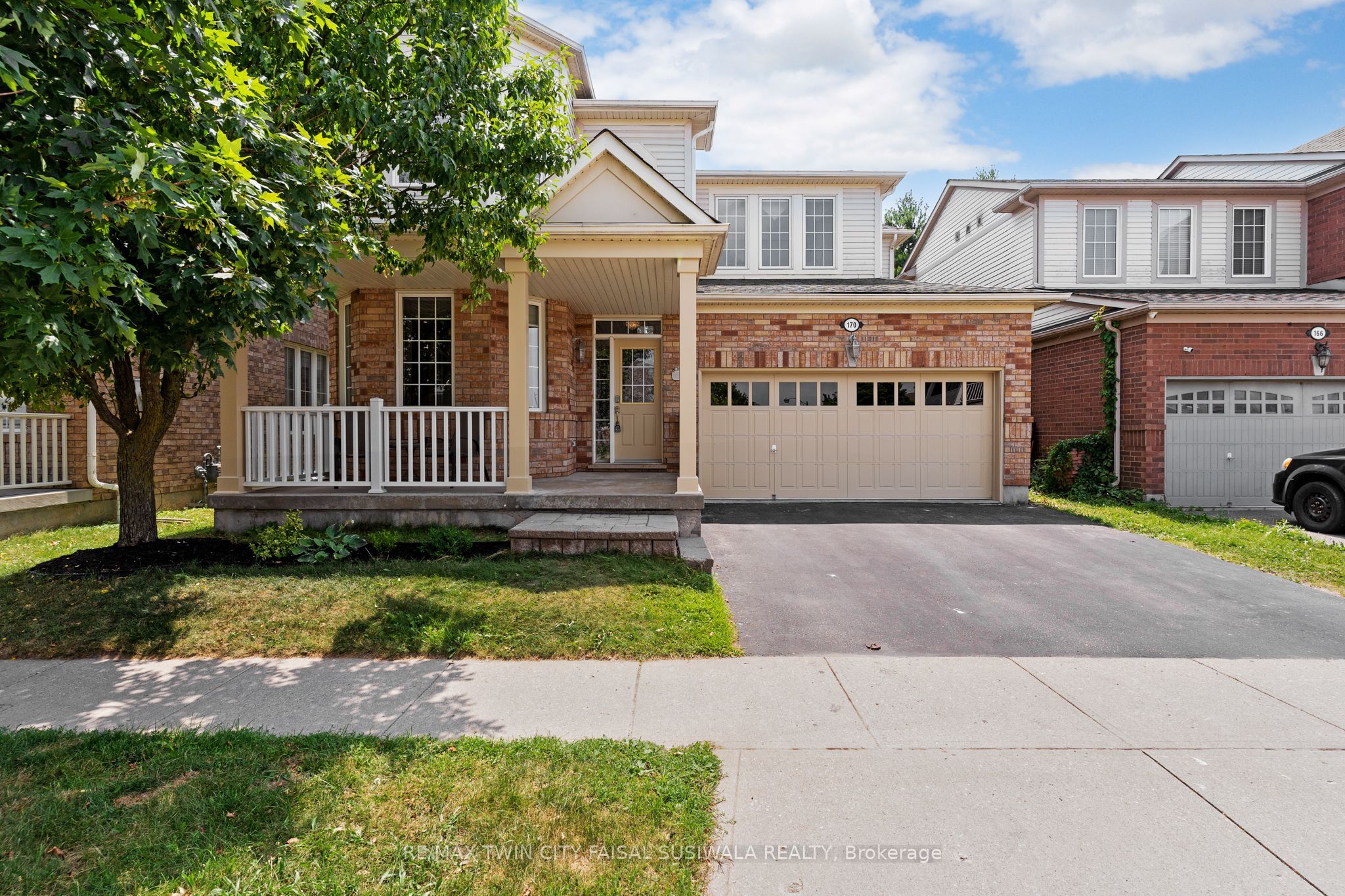 170 Garth Massey Drive, Cambridge, ON N1T 2G4 photo 2