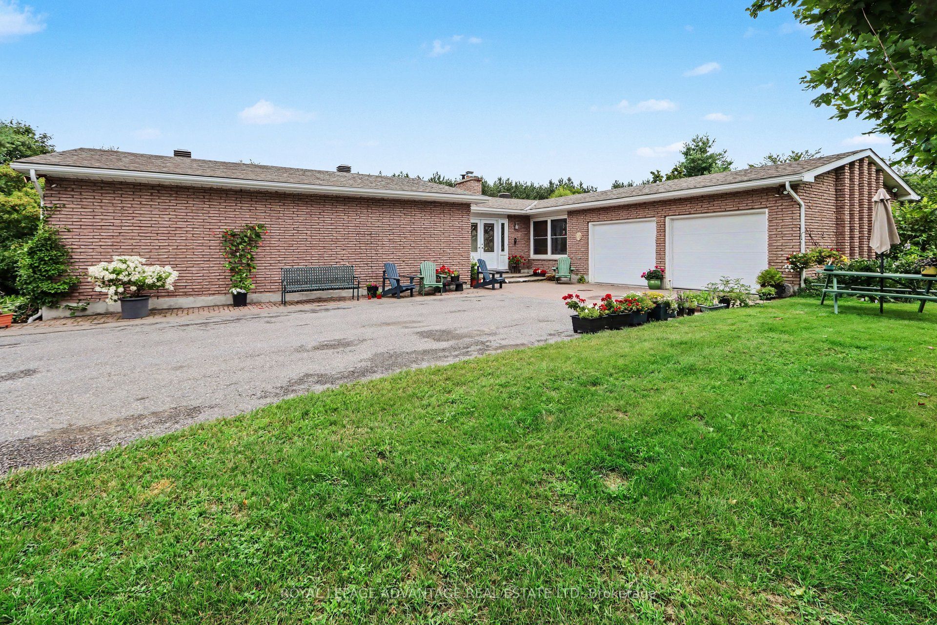 597 CHRISTIE LAKE Road, Tay Valley, ON K7H 3C6 photo 3