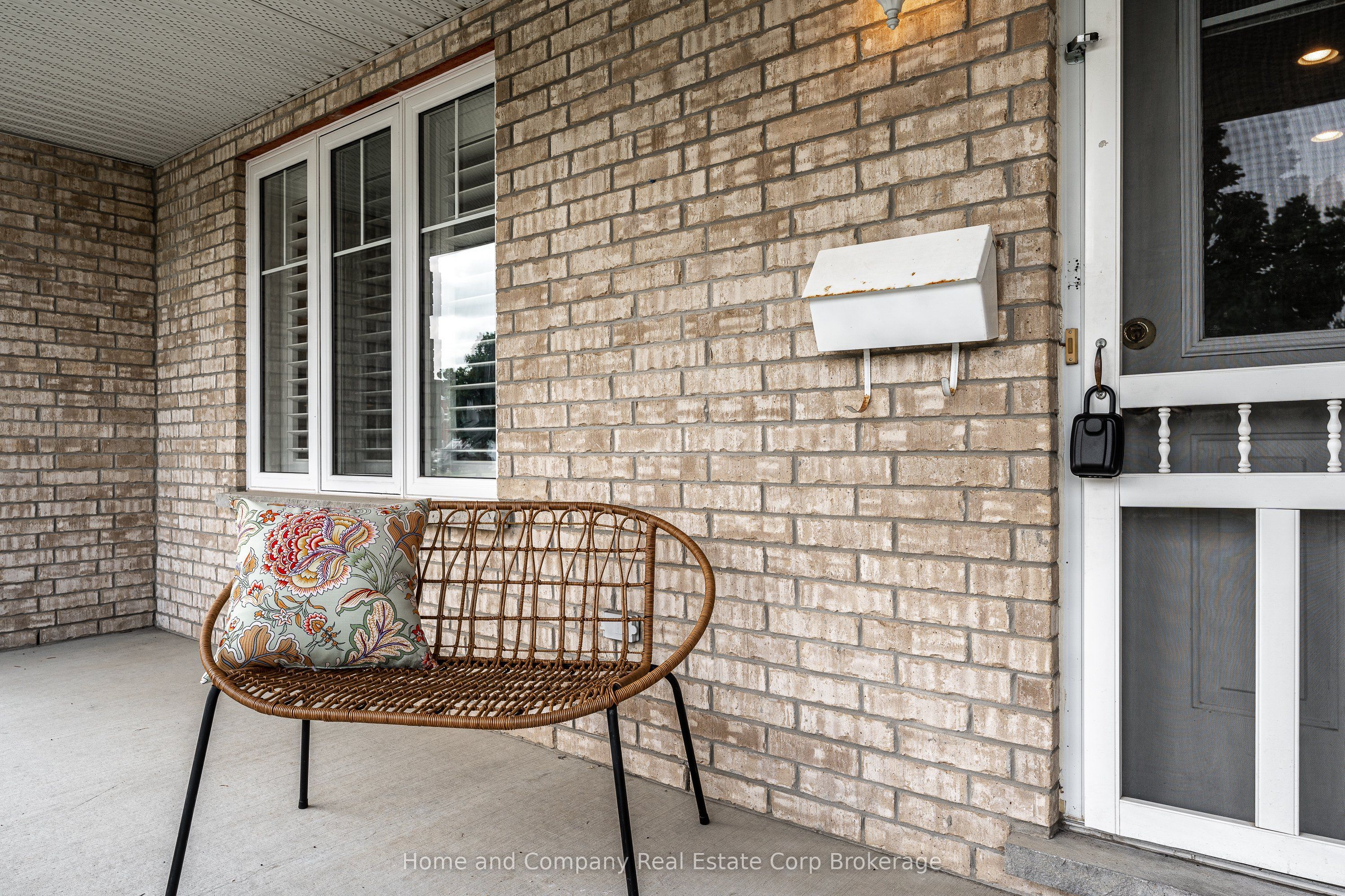 354 Dufferin Street, Stratford, ON N5A 8B3 photo 4