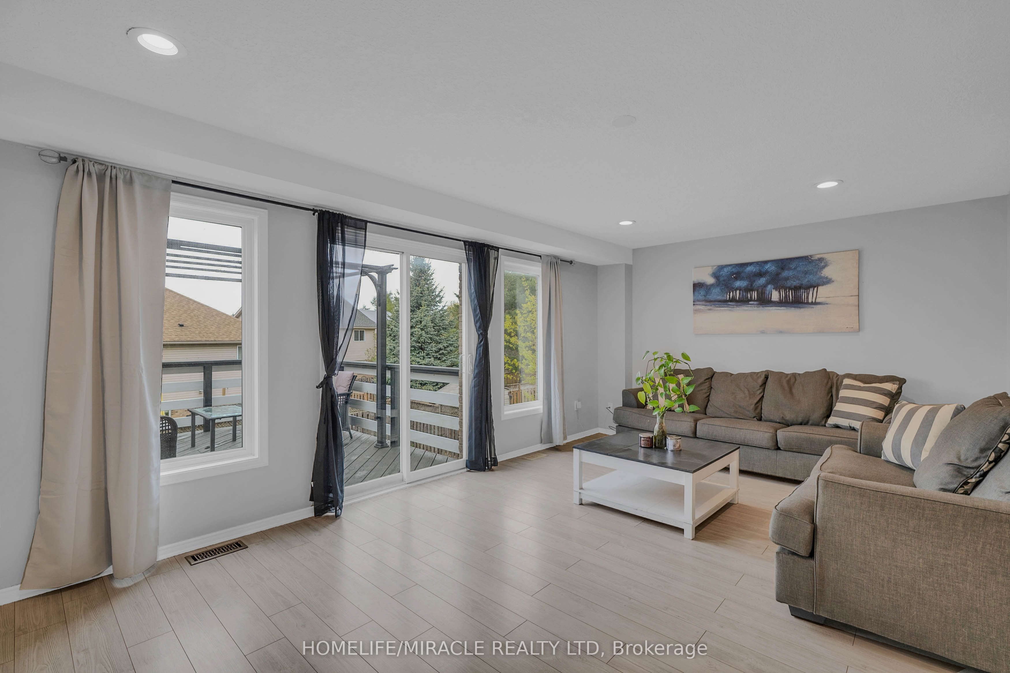 572 Simon Street, Shelburne, ON L9V 3P6 photo 5
