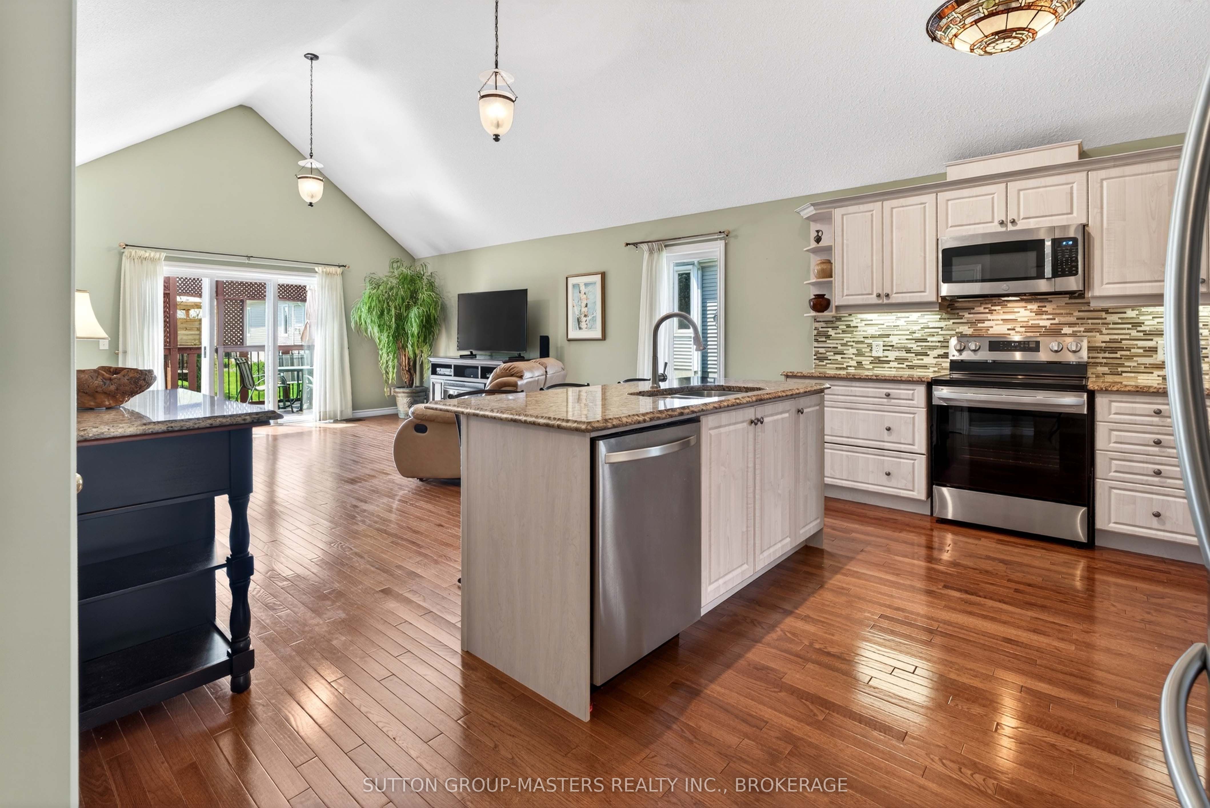 133 Britannia Crescent, Loyalist, ON K0H 1G0 photo 5
