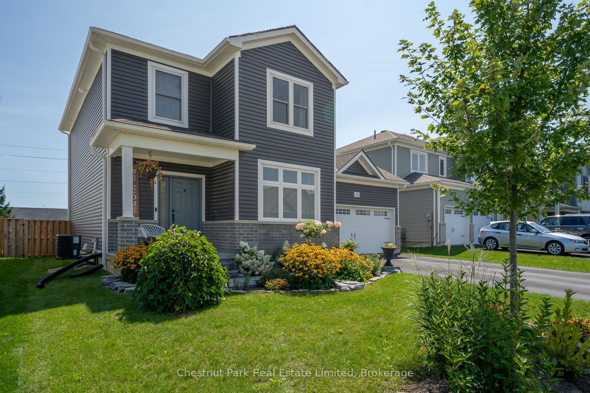 18 Curtis Street, Prince Edward County, ON K0K 2T0 photo 3